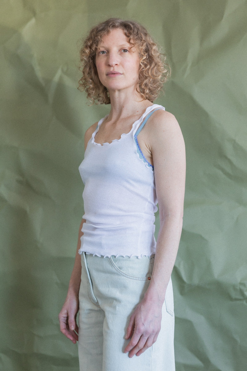 KINEE TANK IN WHITE COTTON