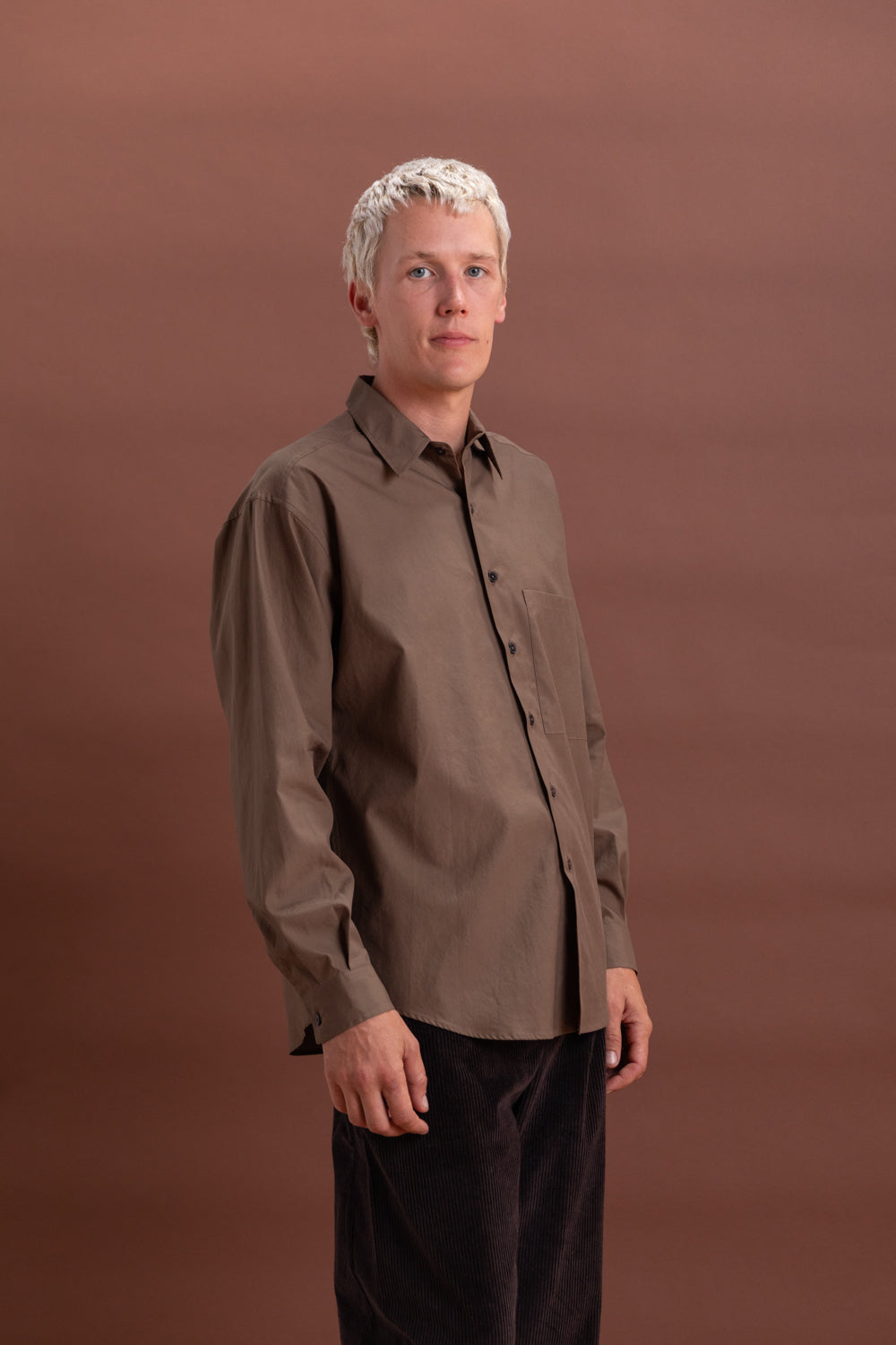 WASHED FINX TWILL BIG SHIRT(BROWN／3) WASHED FINX TWILL BIG SHIRT – COVERCHORD