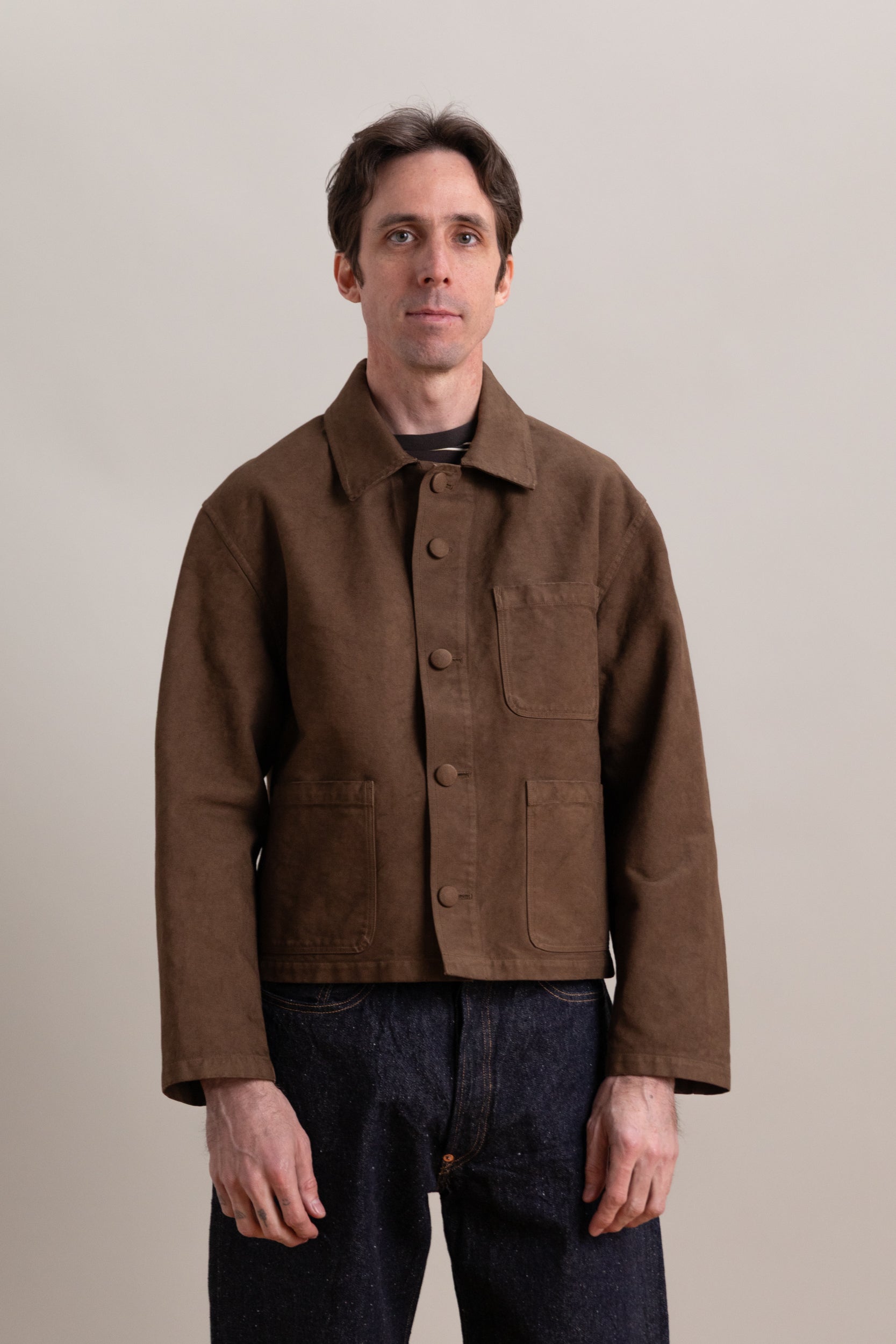 GARMENT-DYED ORGANIC COTTON HEAVY TWILL JACKET IN DARK BROWN