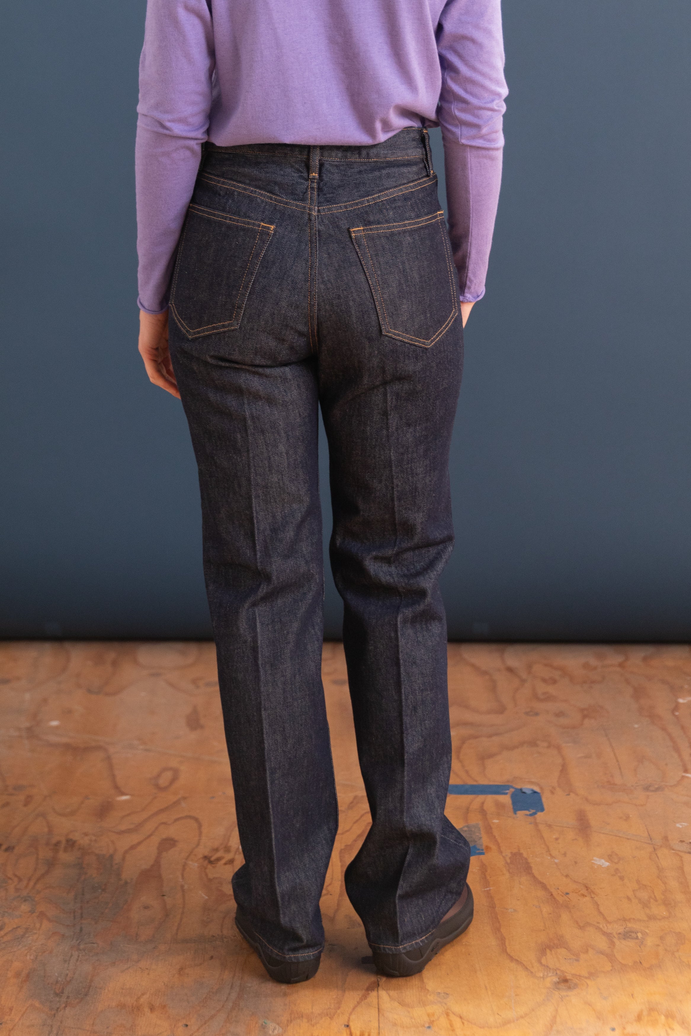 HARD TWIST DENIM PANTS IN INDIGO