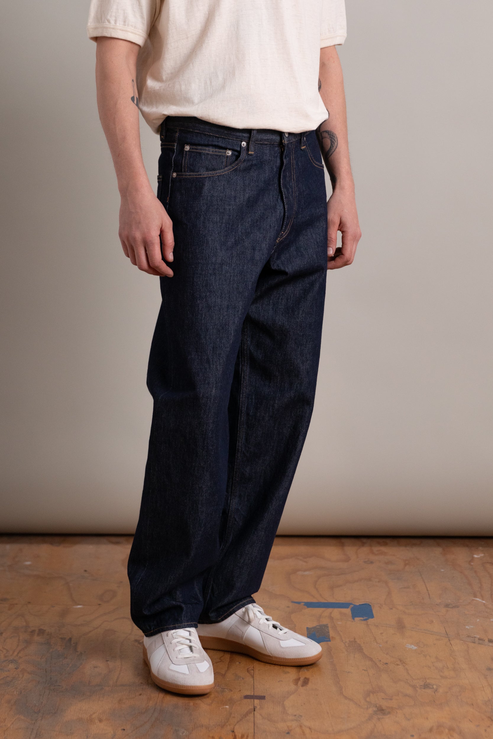 HARD TWIST DENIM WIDE PANTS