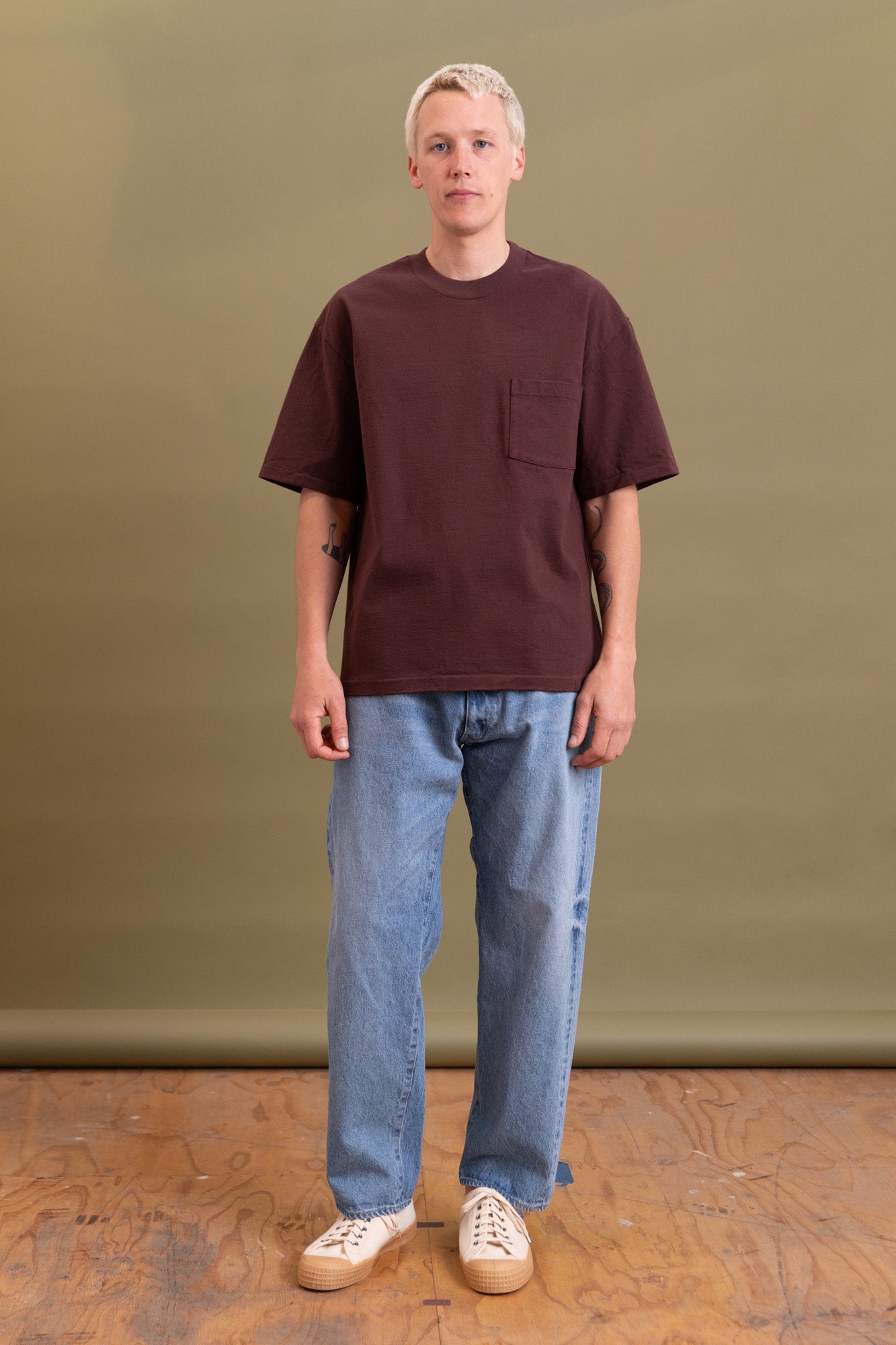 AURALEEオーラリー HEAVY WEIGHT POCKET TEE HEAVY WEIGHT POCKET TEE IN BROWN