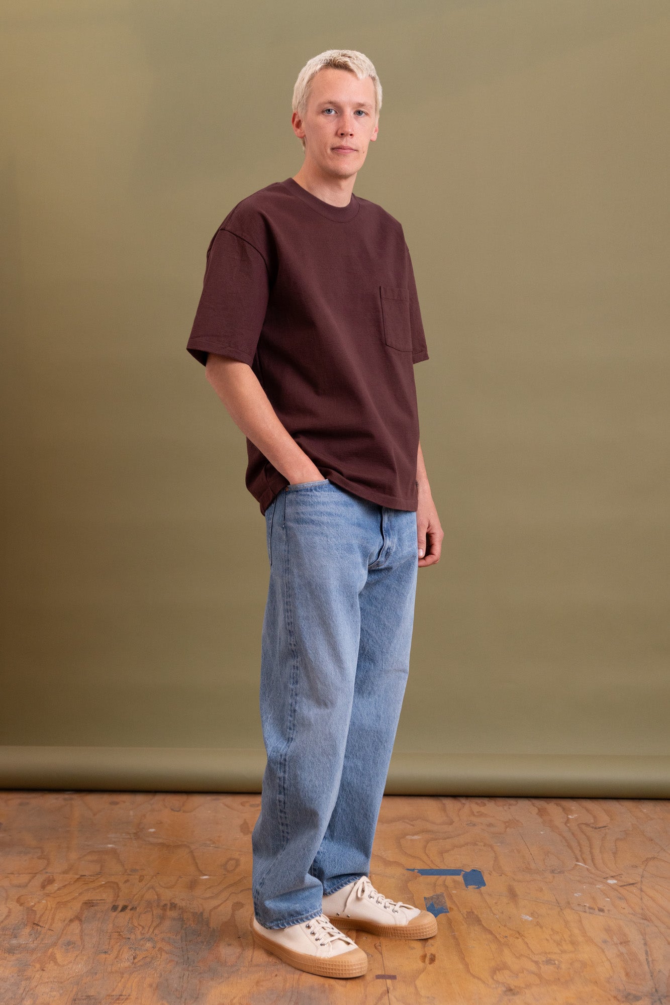 HEAVY WEIGHT POCKET TEE IN BROWN