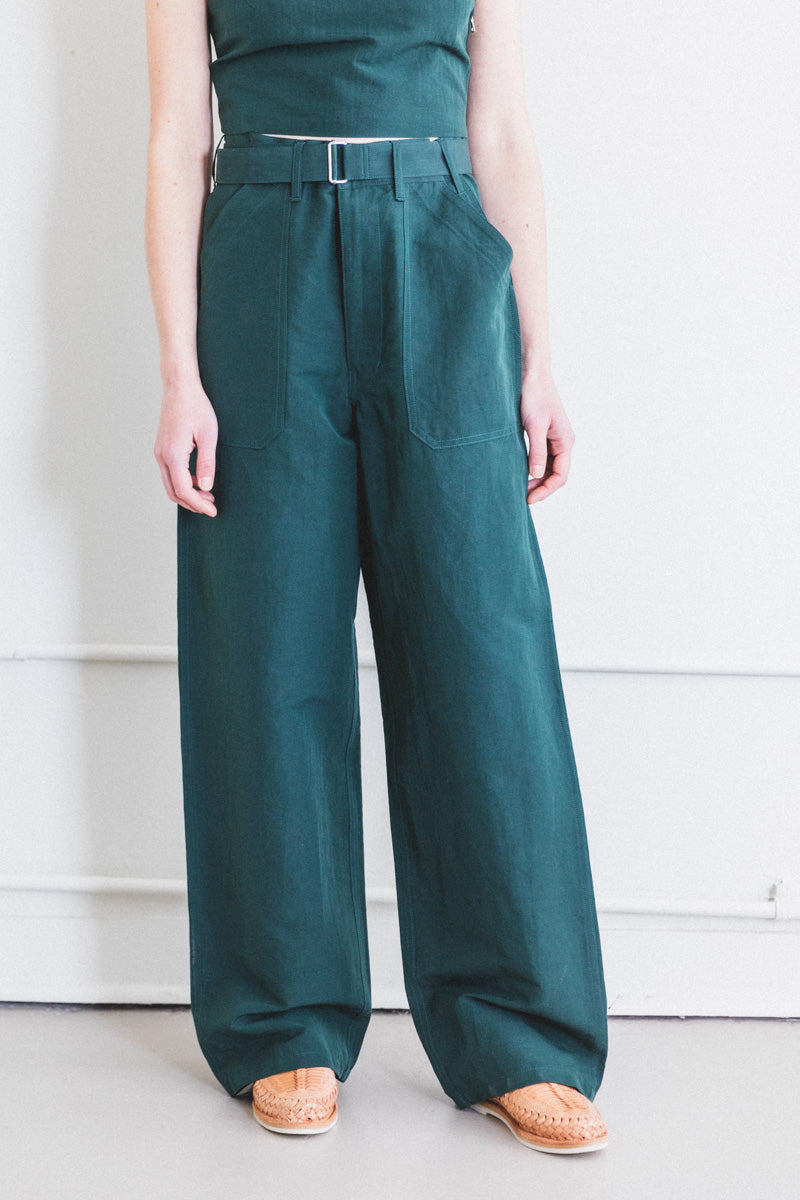 HIGH DENSITY FINX LINEN WEATHER PANTS IN DARK GREEN