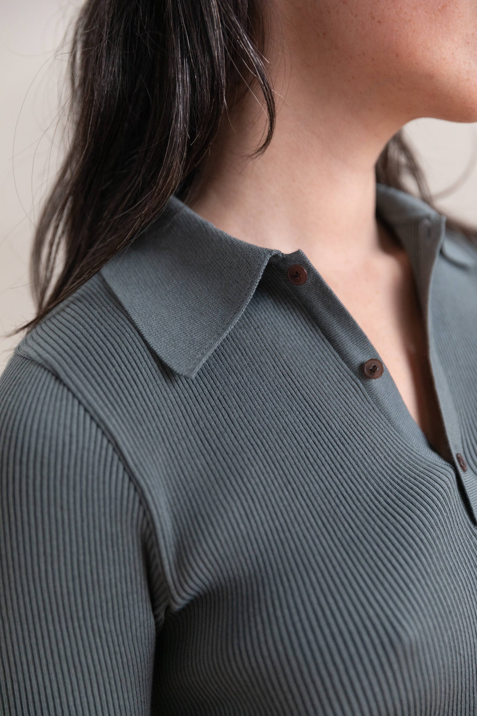 COTTON HIGH GAUGE RIB KNIT POLO IN SAGE GRAY