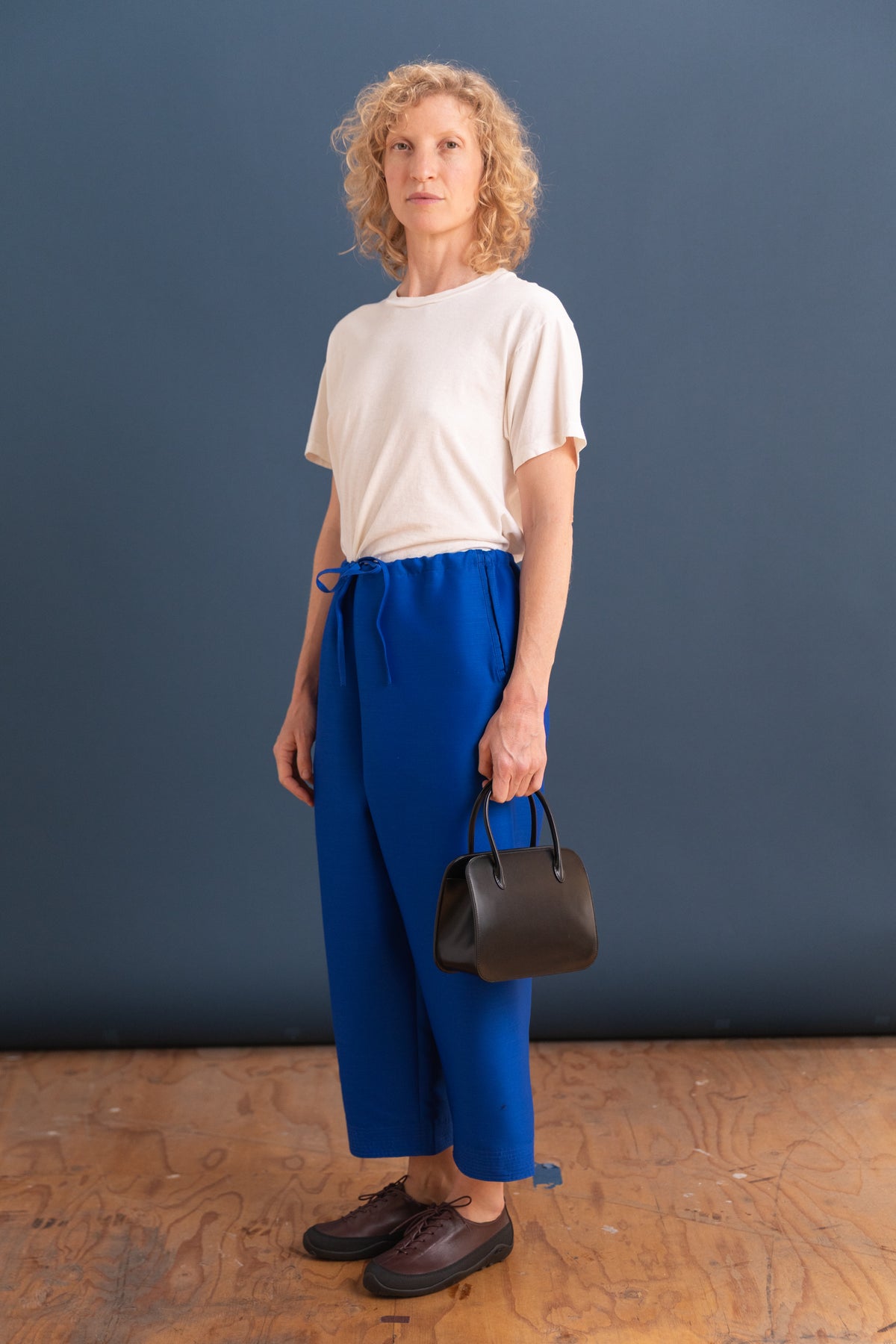 SMALL LEATHER TOTE BAG IN BLACK