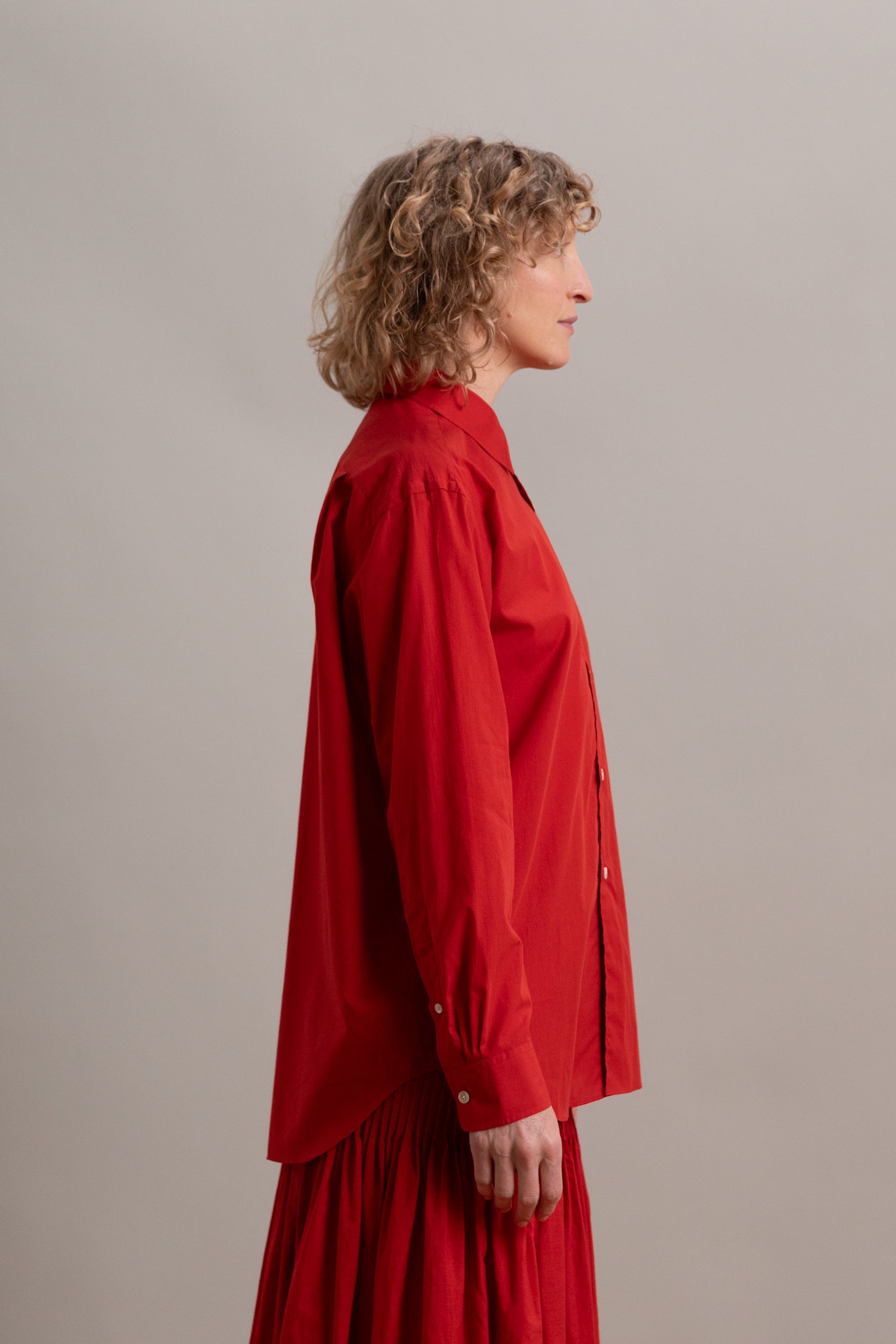 SUPER FINE COTTON LAWN SHIRT IN RED