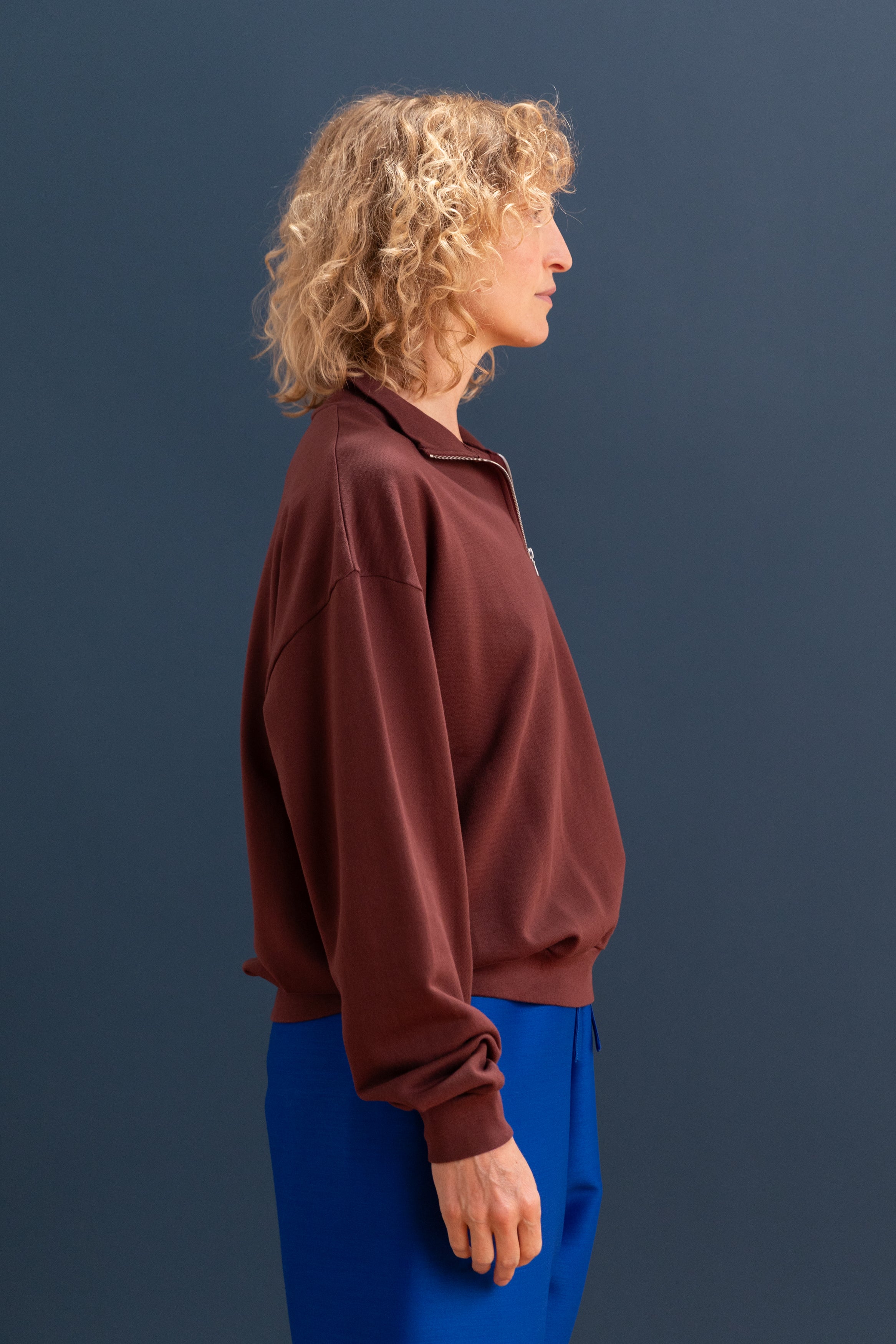SUPER HIGH GUAGE HALF ZIP SWEATSHIRT IN BURGUNDY