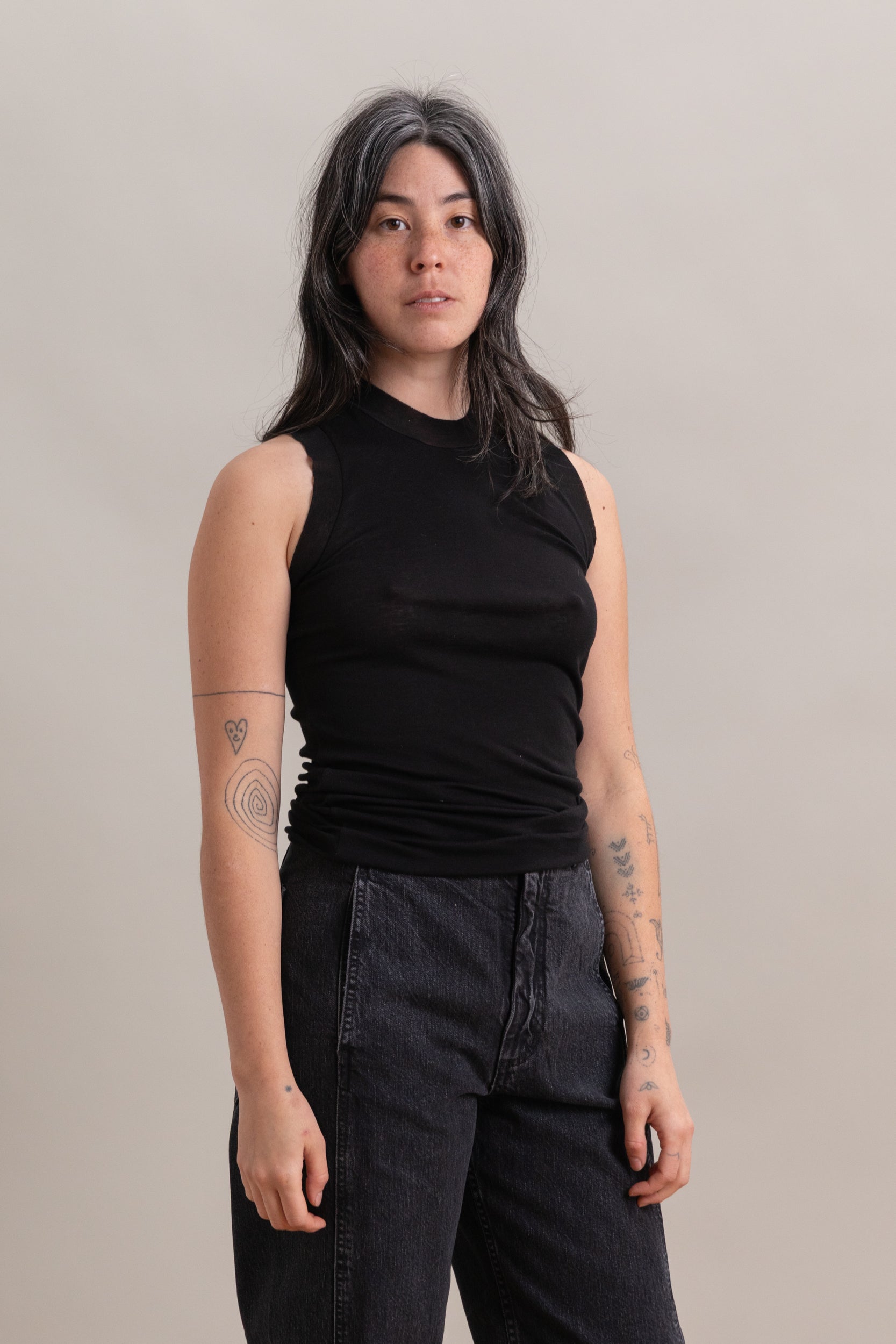 SUPER HIGH GUAGE SHEER RIB TANK TOP IN BLACK