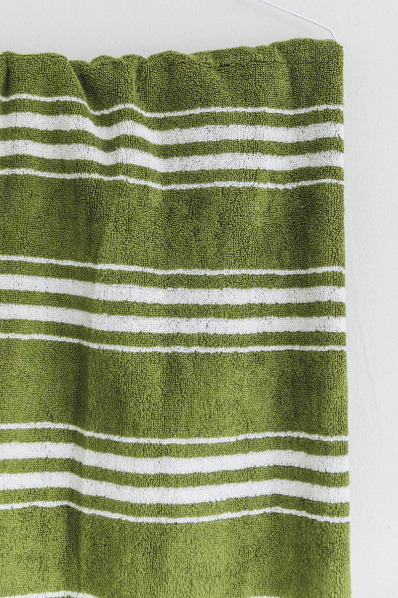 CHARLOTTE POOL TOWEL