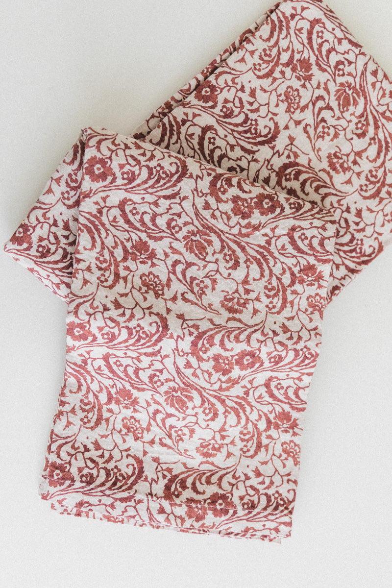 INGRID SQUARE TABLECLOTH