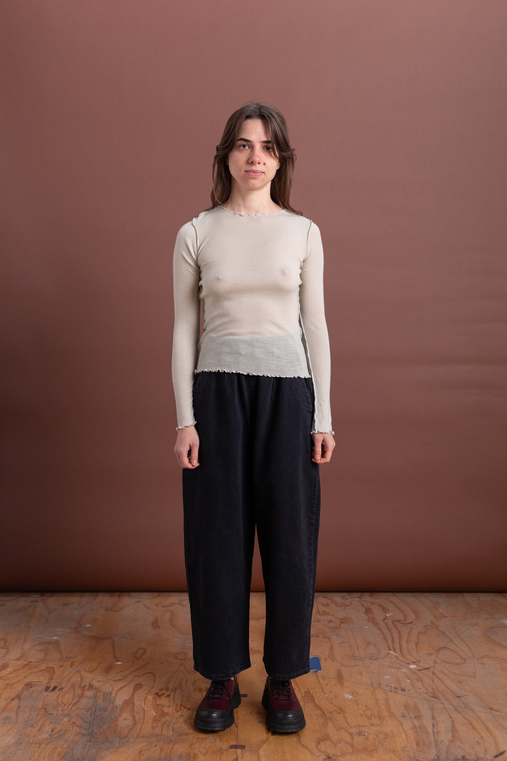 KENRU LONG SLEEVE TEE IN BRUN GREEN