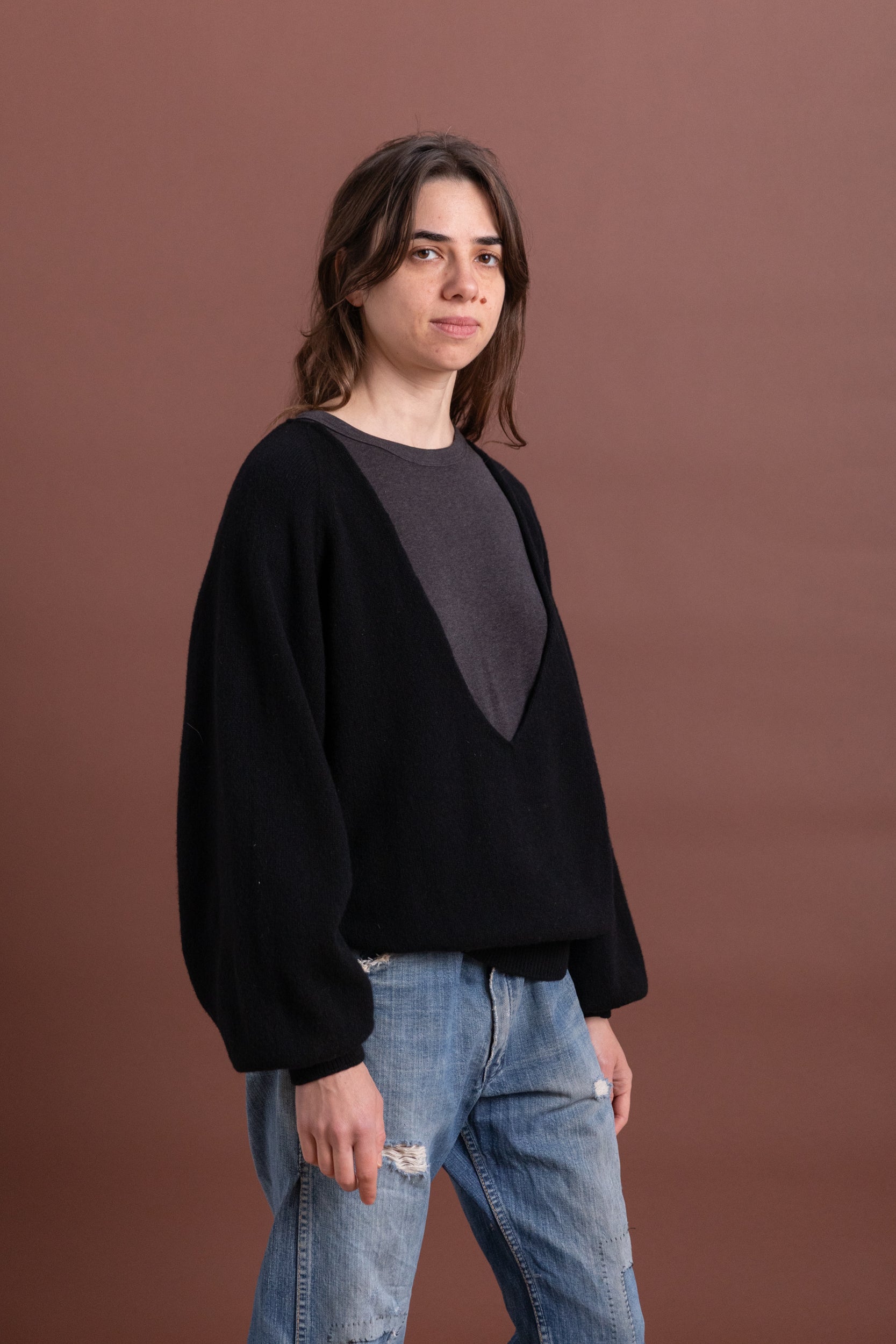 SOAR VNECK IN BLACK RECYCLED CASHMERE