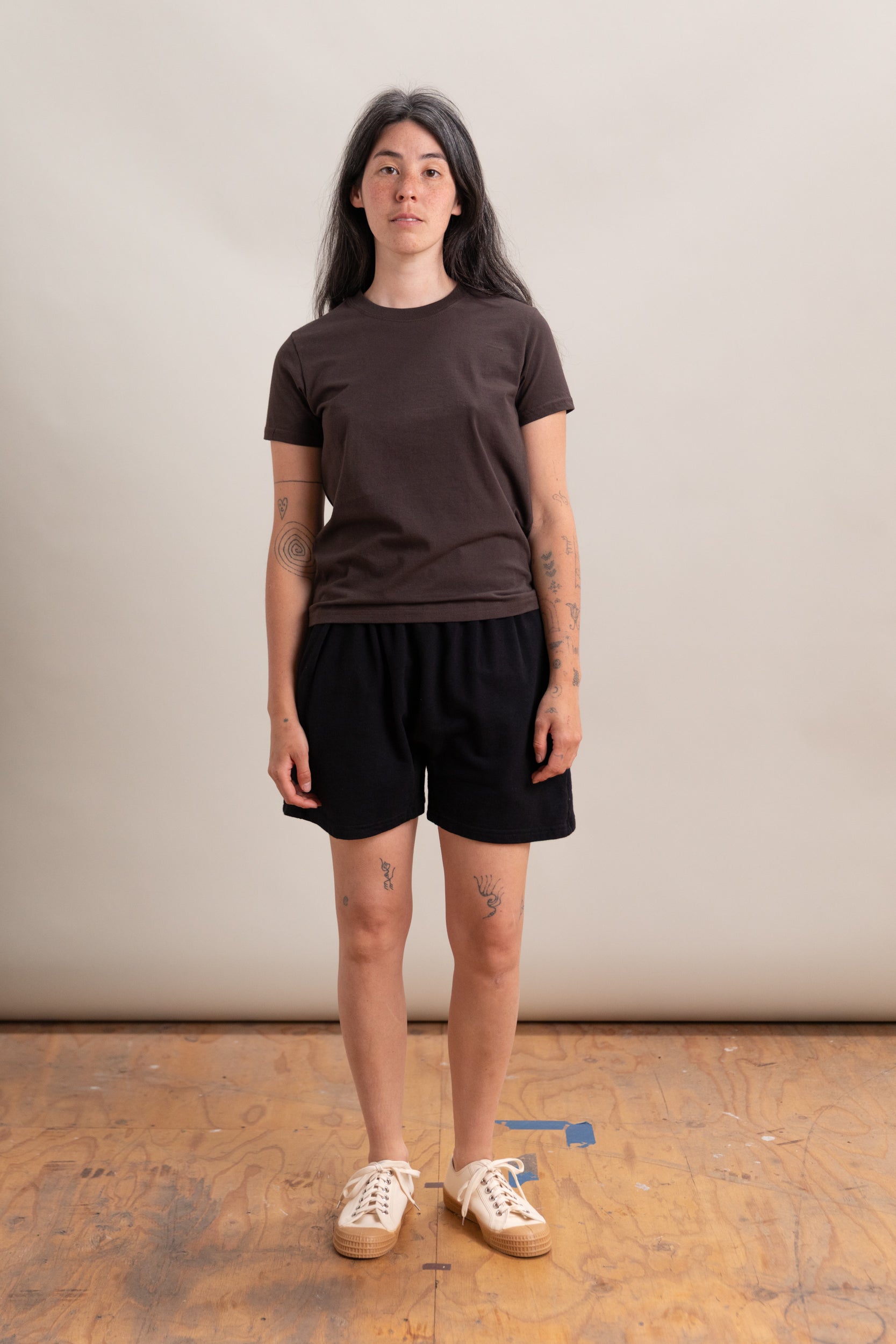 CALLA SHORT SLEEVE T-SHIRT IN LOAM COMBED COTTON JERSEY
