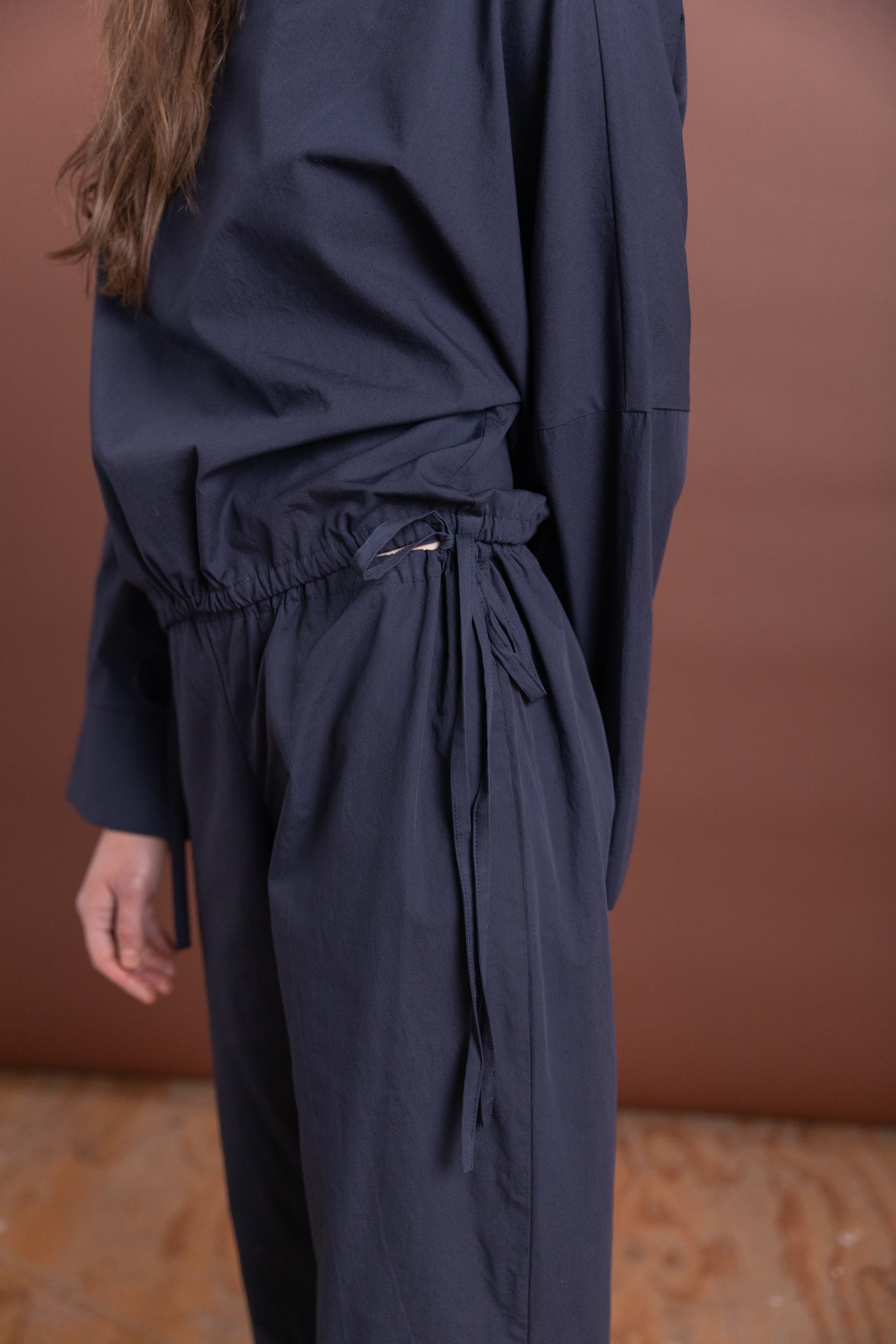 TIE PANTS IN NAVY COTTON POPLIN