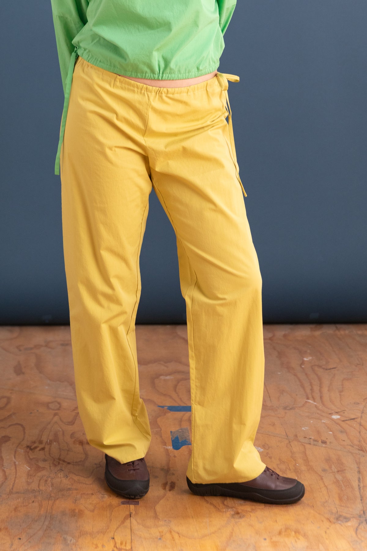 TIE PANTS IN YELLOW COTTON POPLIN