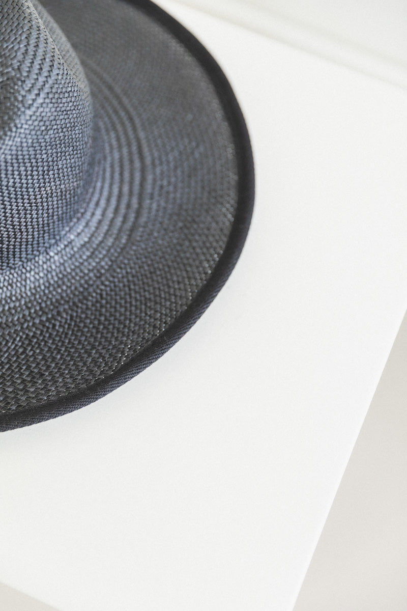 SAVOY WITH TWILL RIBBON