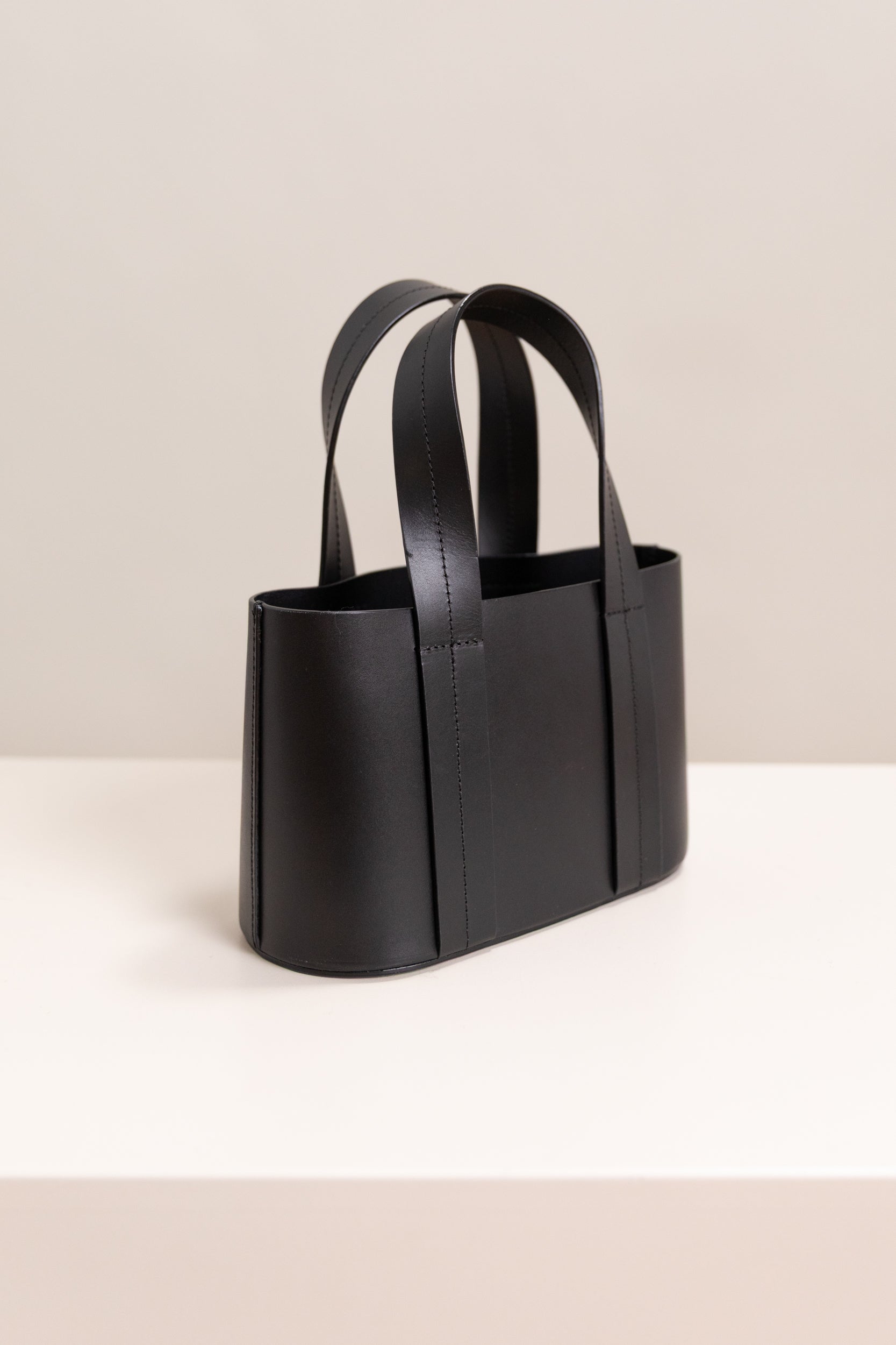 MINI WIDE TOTE IN BLACK LEATHER