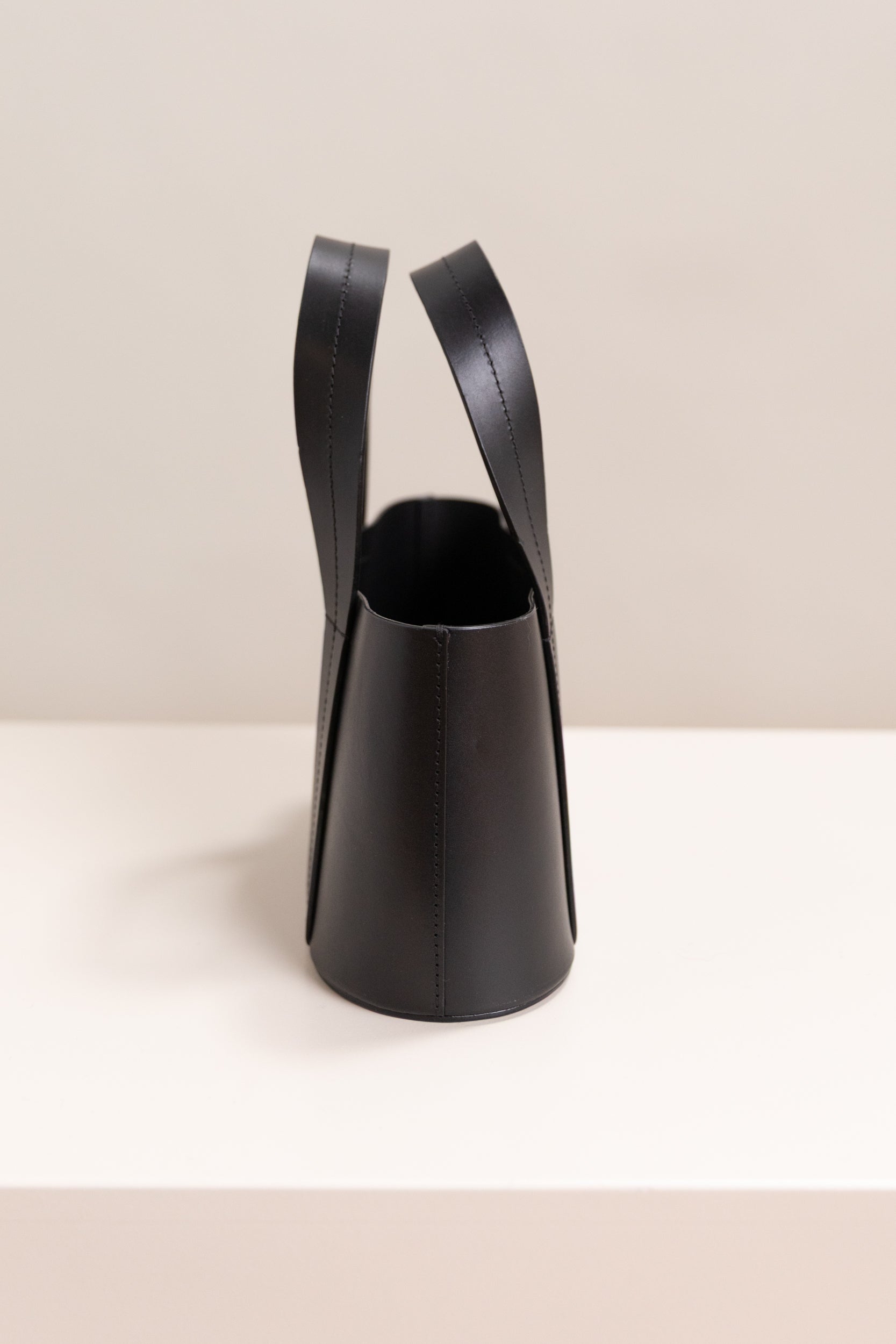 MINI WIDE TOTE IN BLACK LEATHER