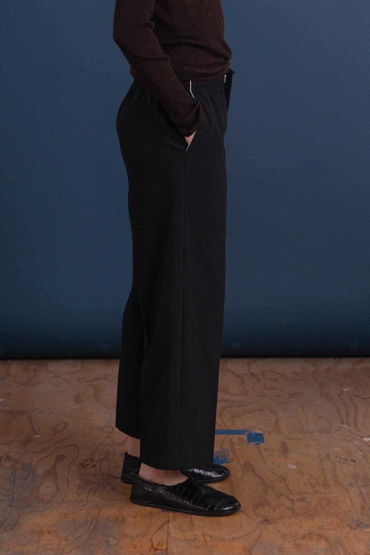 FOLDED FAMILY PANTS IN BLACK