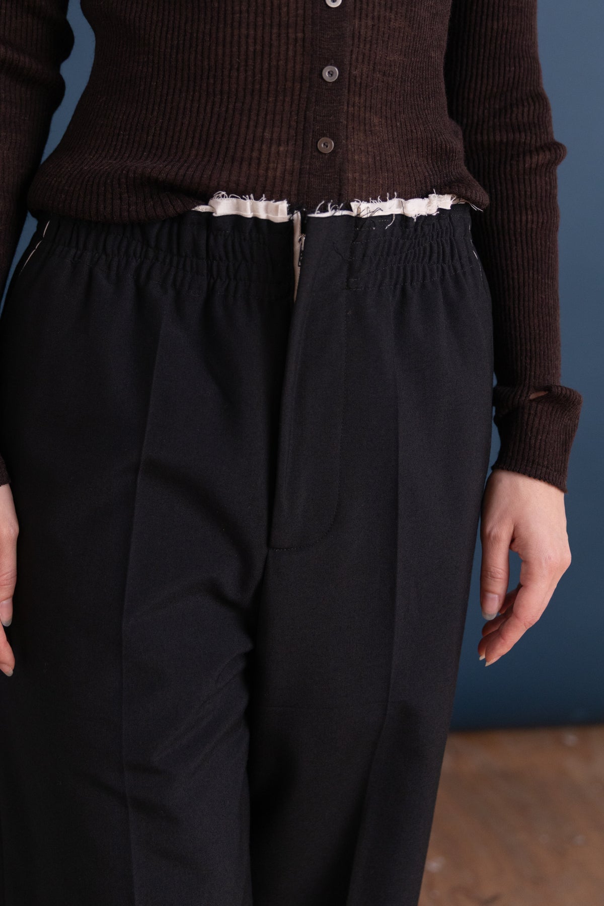 FOLDED FAMILY PANTS IN BLACK