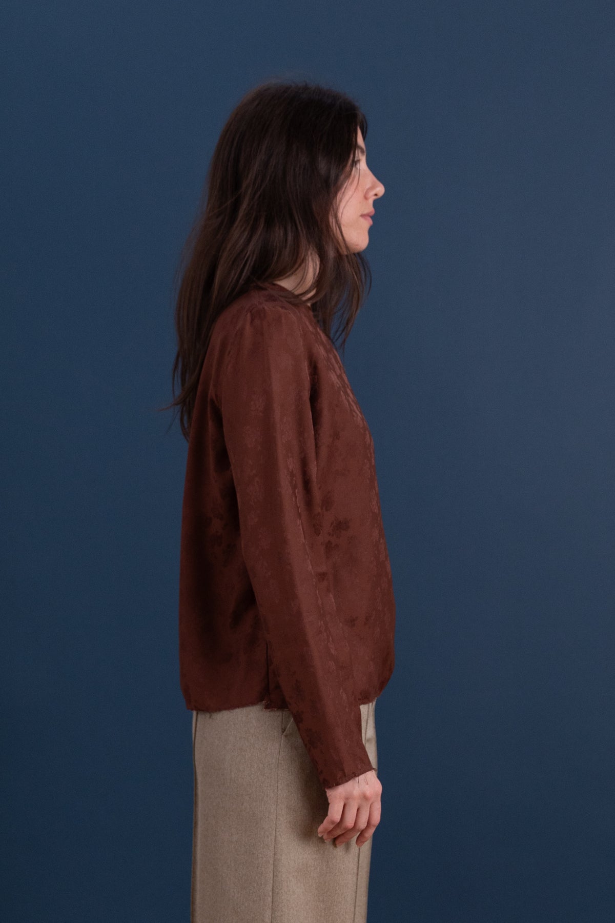 NORMAL TOP IN LONG SLEEVE JACQUARD BROWN FLOWER
