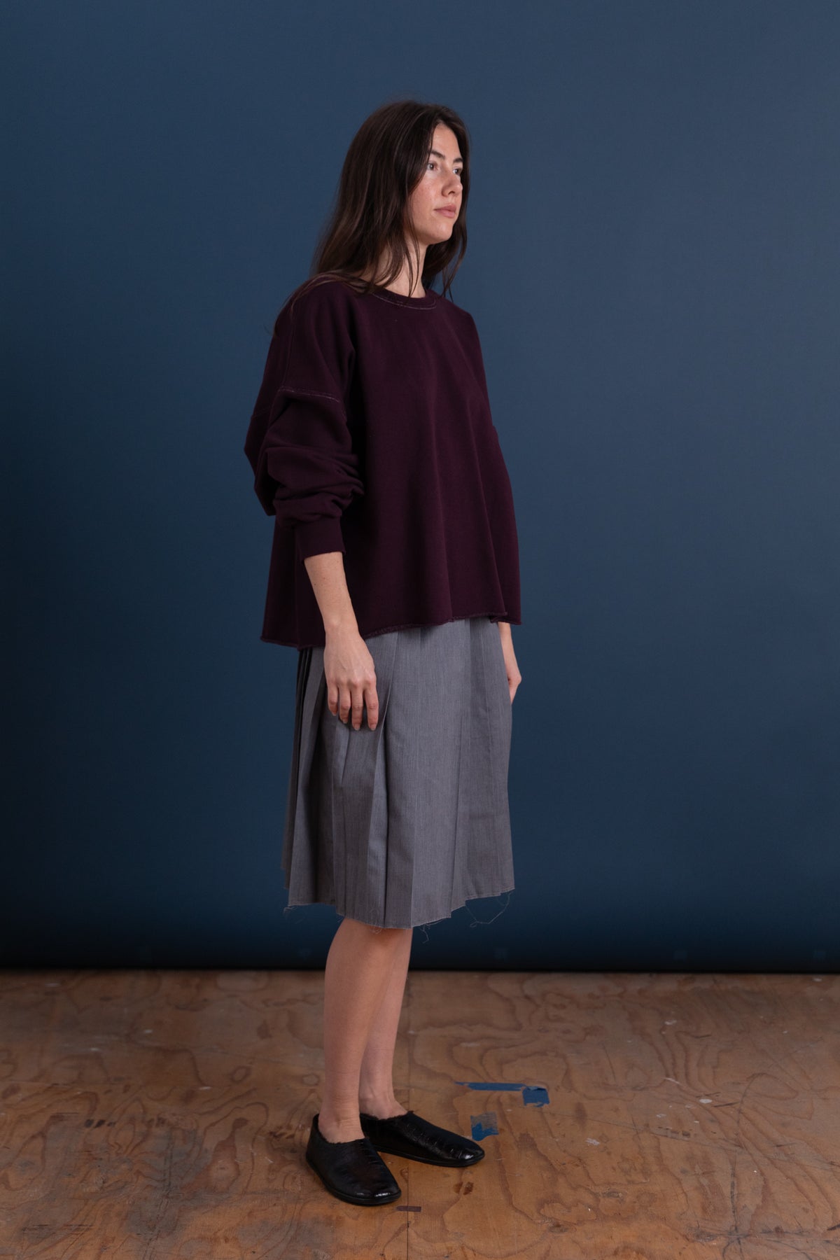 PLEAT SKIRT IN GREY