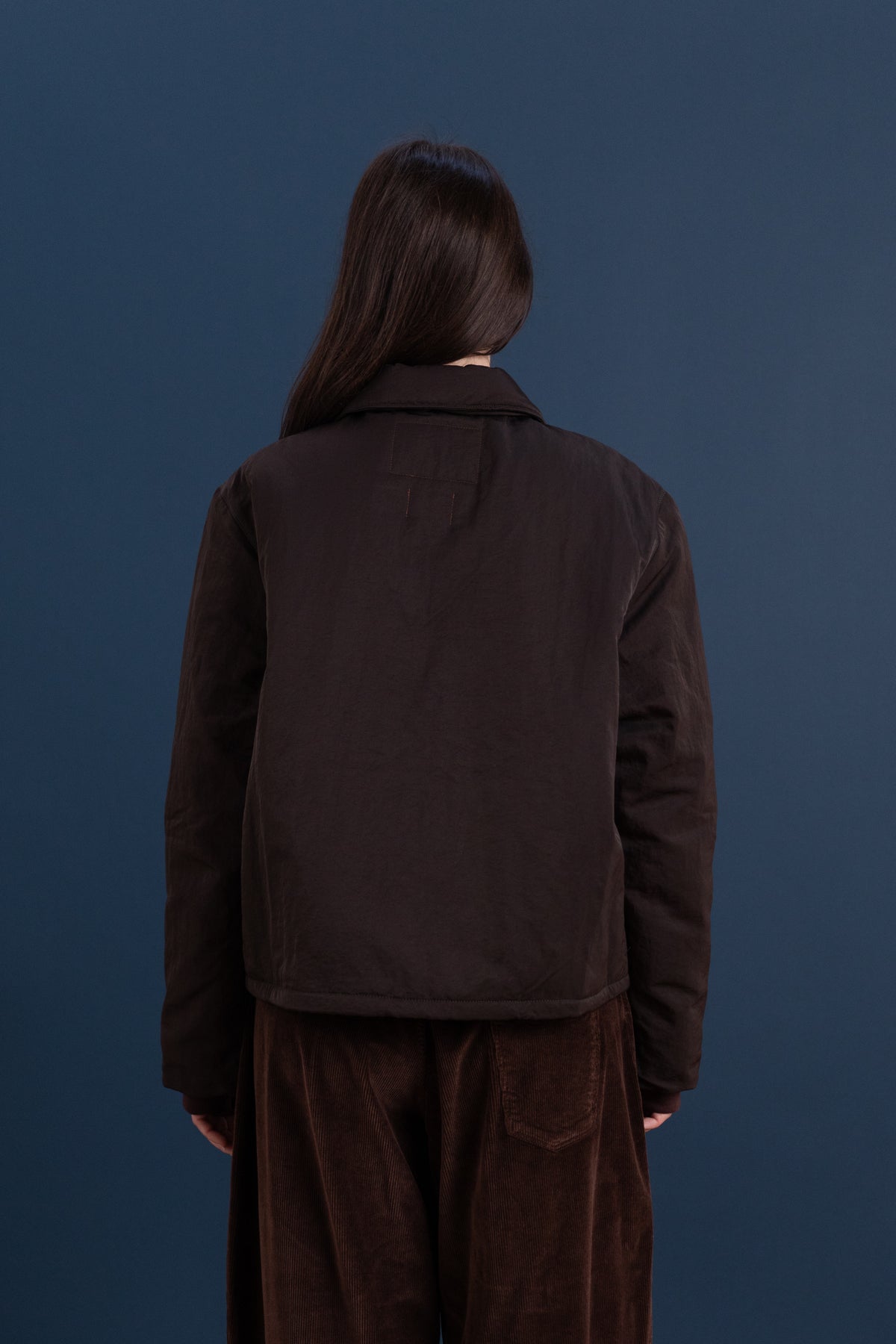 PUFFED SIMPLE JACKET IN BROWN