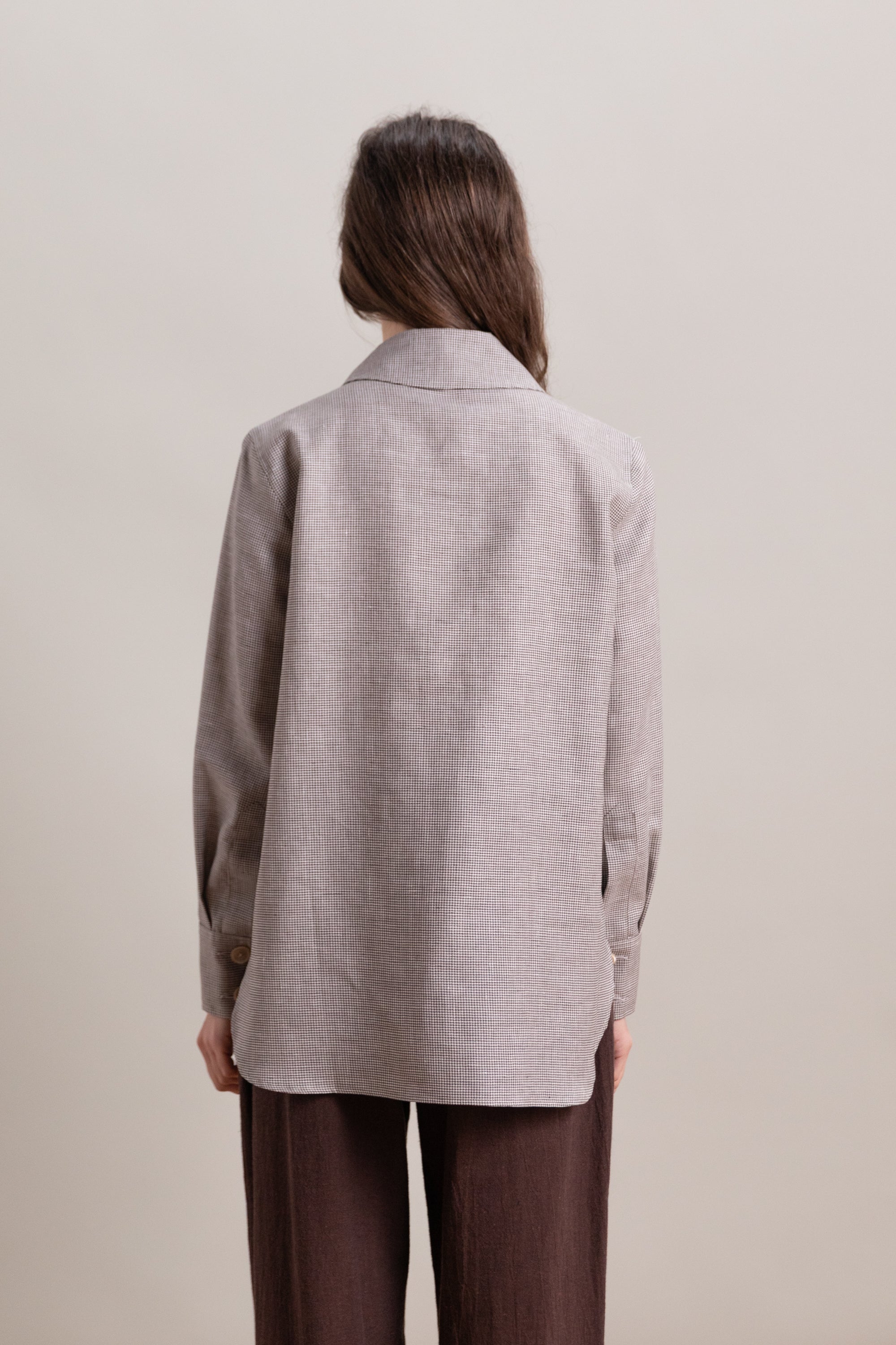 CARISSA SHIRT IN BROWN MICRO HOUNDSTOOTH
