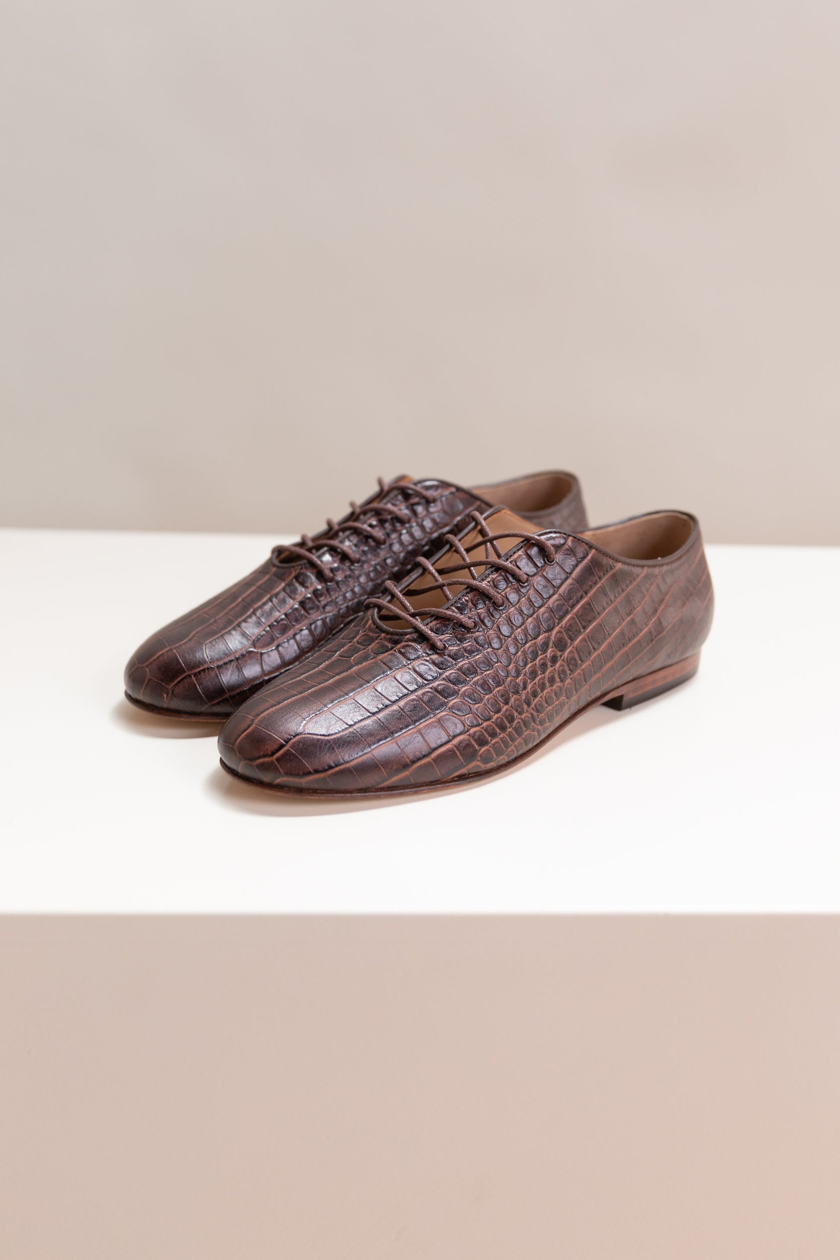 CLAUDETTE FLAT IN CHOCOLATE CROC