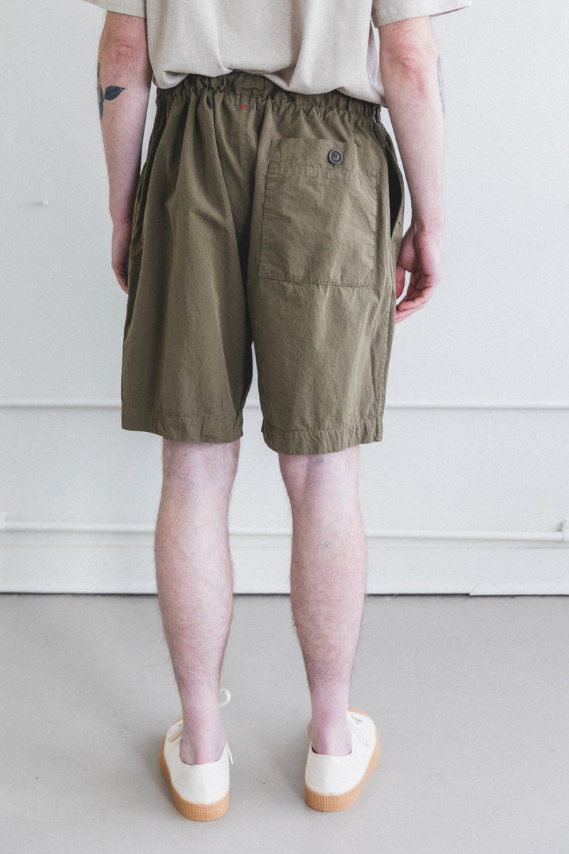 DENMARK SHORTS IN LIGHT KHAKI PAPER COT
