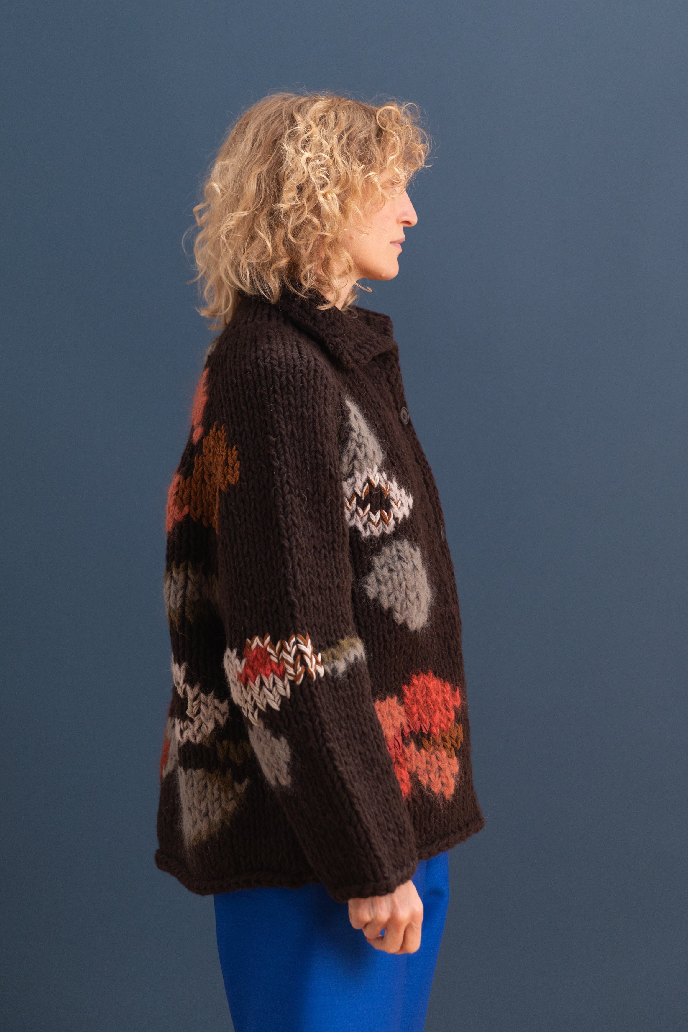 FLORA CARDIGAN IN EBONY WOOL