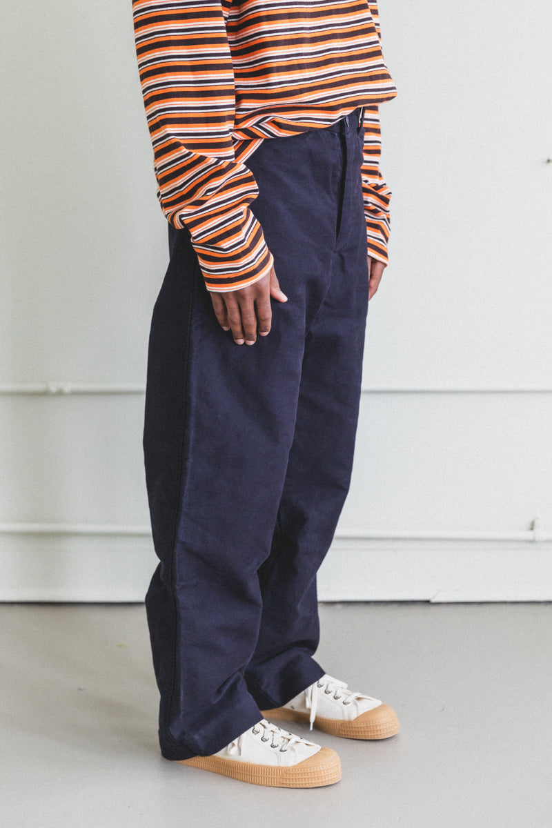 HAMNET PANT IN DARK NAVY MOLESKIN