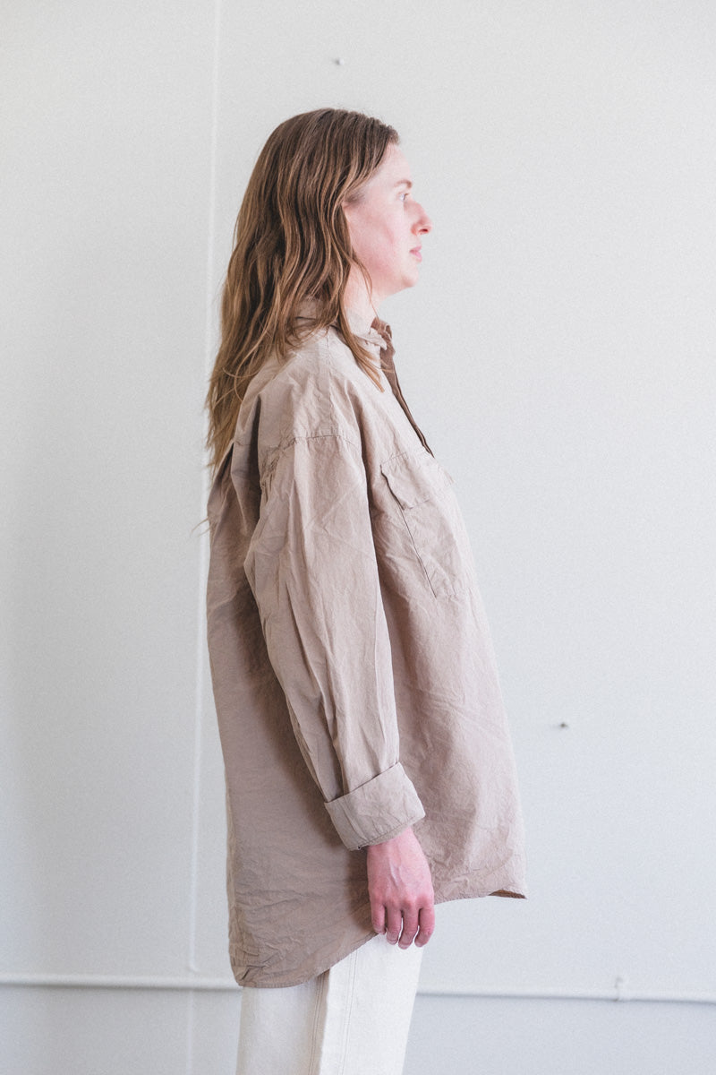 VOLUME SHIRT IN LIGHT BEIGE PAPER COT