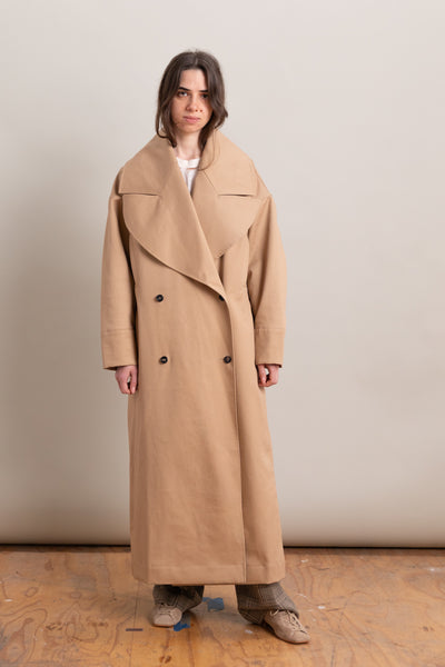 AGNES DOUBLE BREASTED MAC IN NUTMEG COTTON GABARDINE