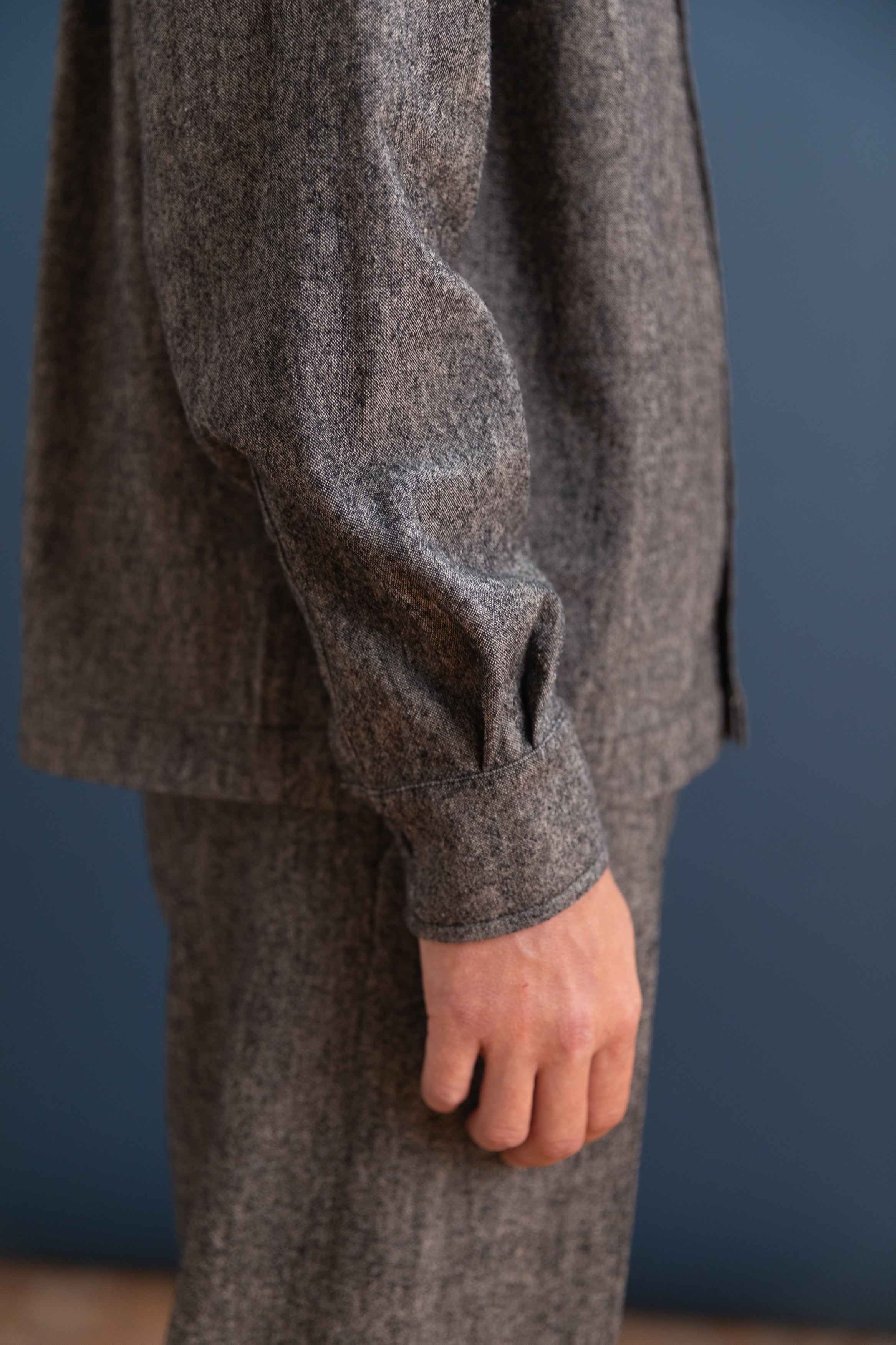 DENNIS SHIRT IN SPECKLED BLACK JAPANESE FLAX/SILK