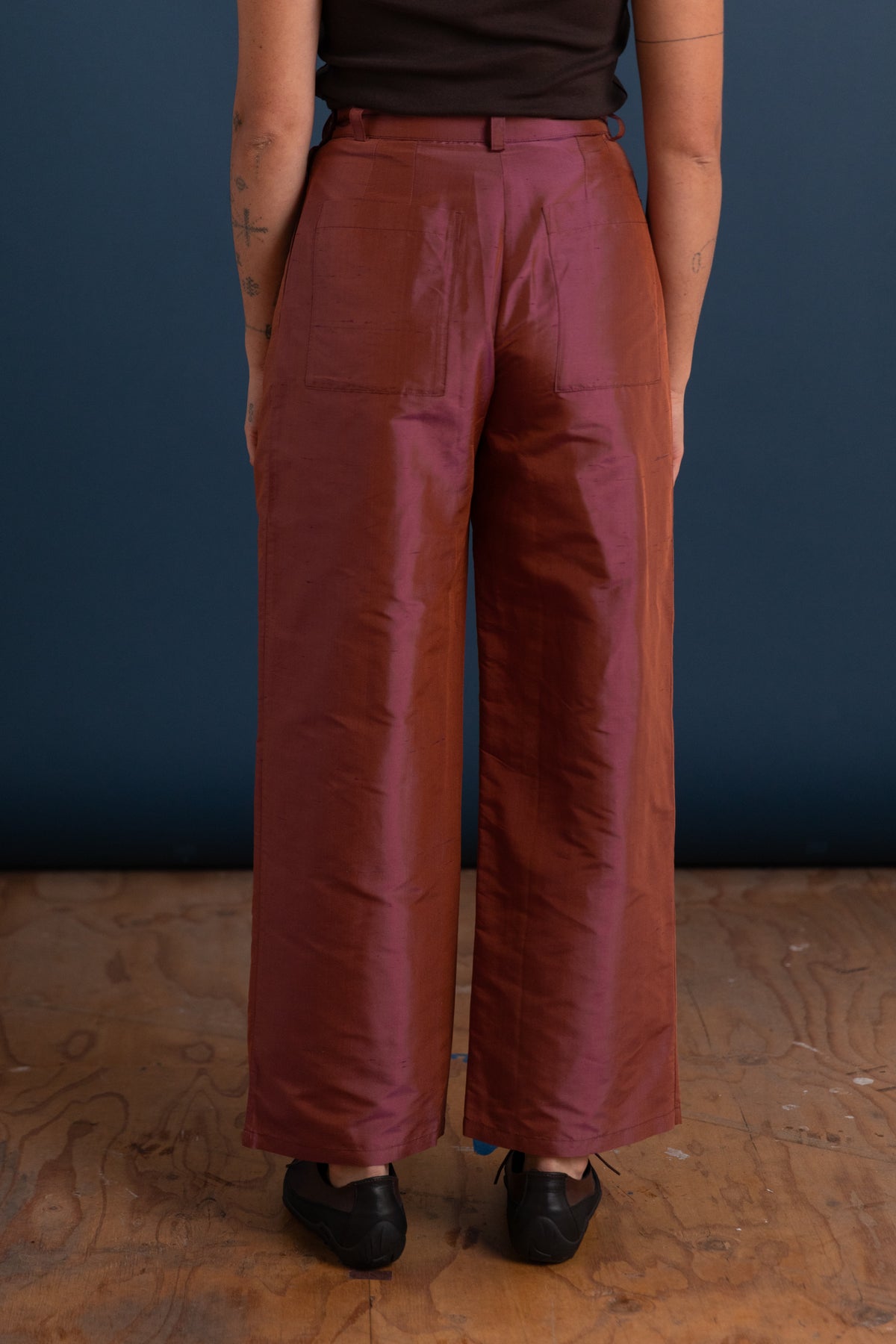 GEORGIA TROUSER IN JAM SILK DUPION