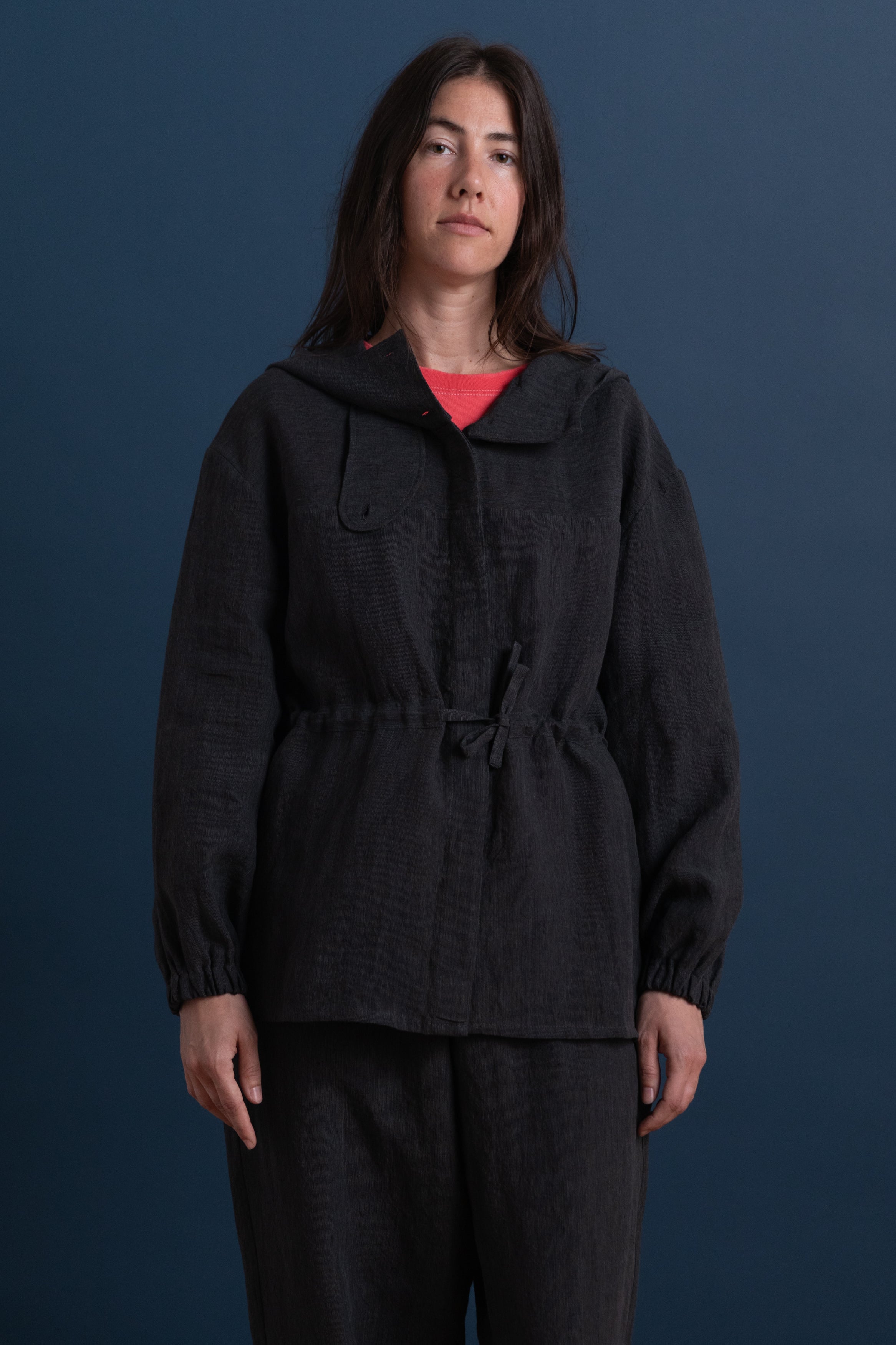 MONA PARKA SHIRT IN STEEL IRISH LINEN