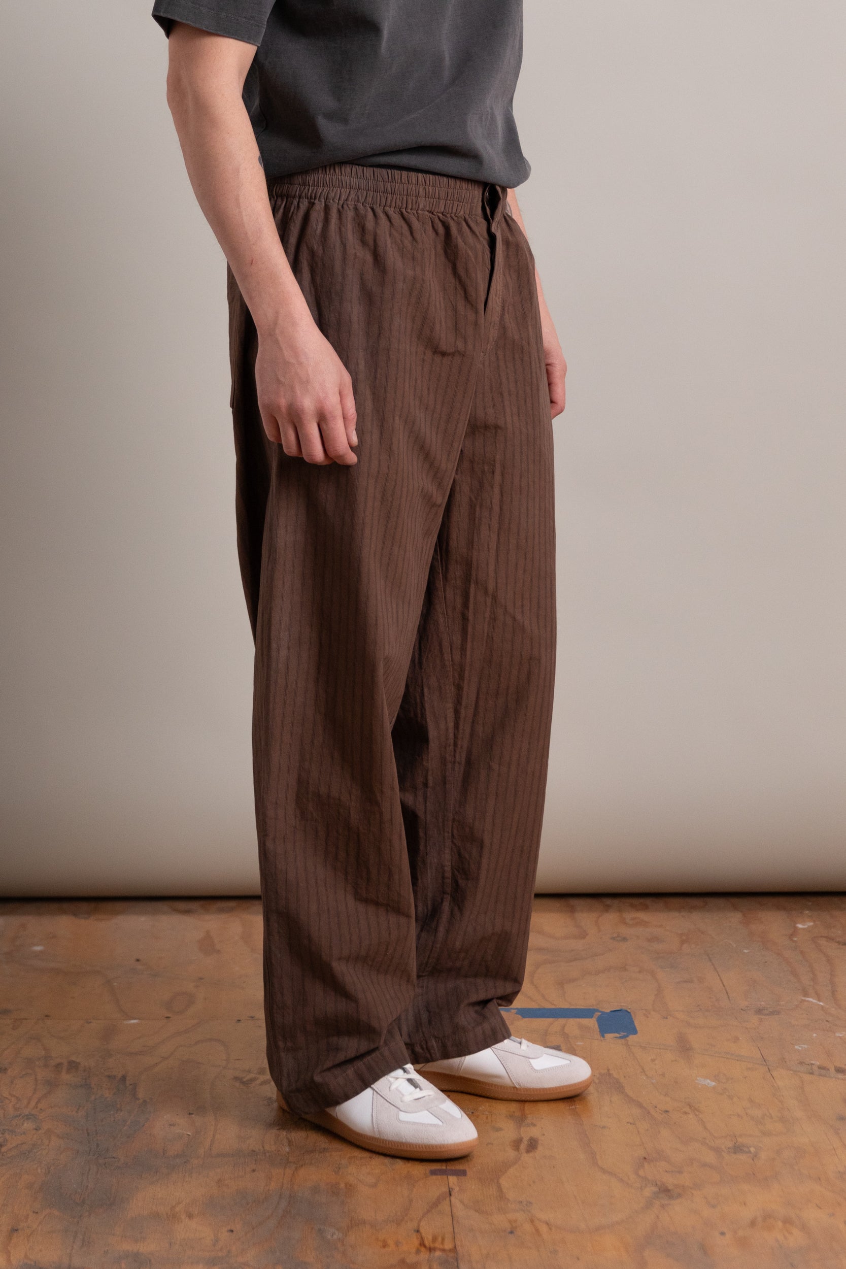 THEO TROUSER IN OVERDYED COTTON LINEN STRIPE
