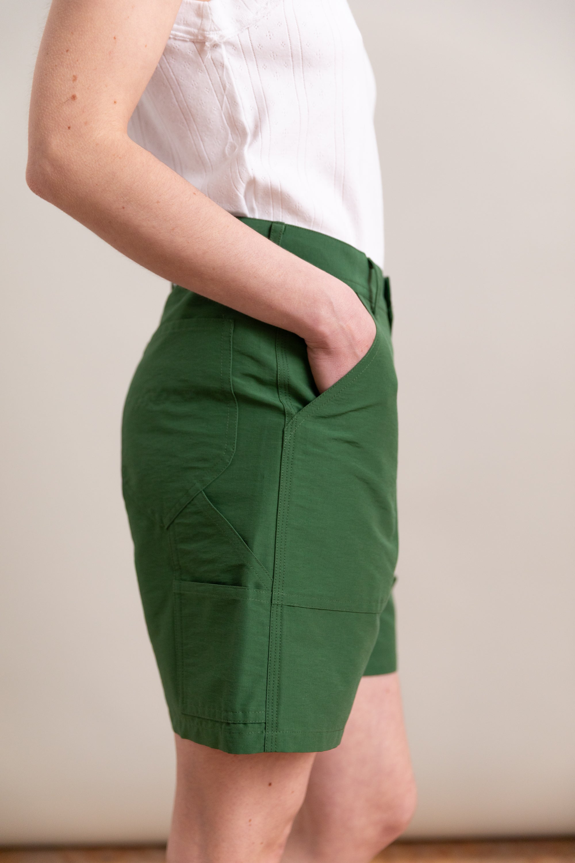 GEORGE SHORT IN GREEN GROSGRAIN