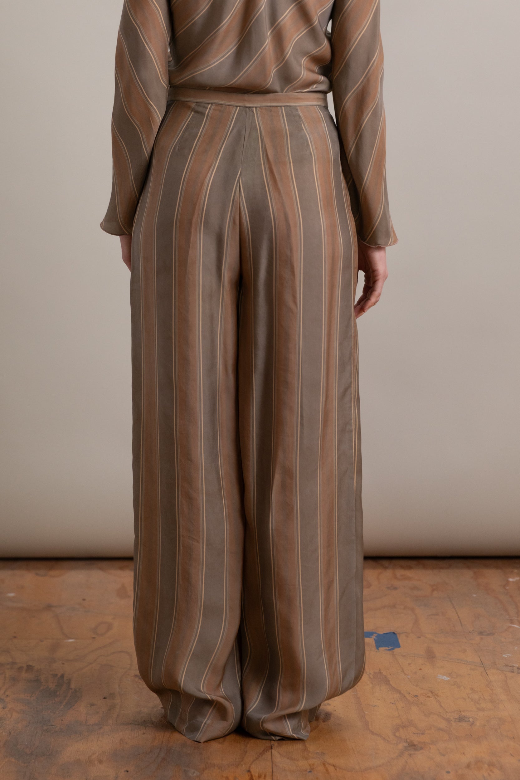 GRANT PANT IN TIE STRIPE