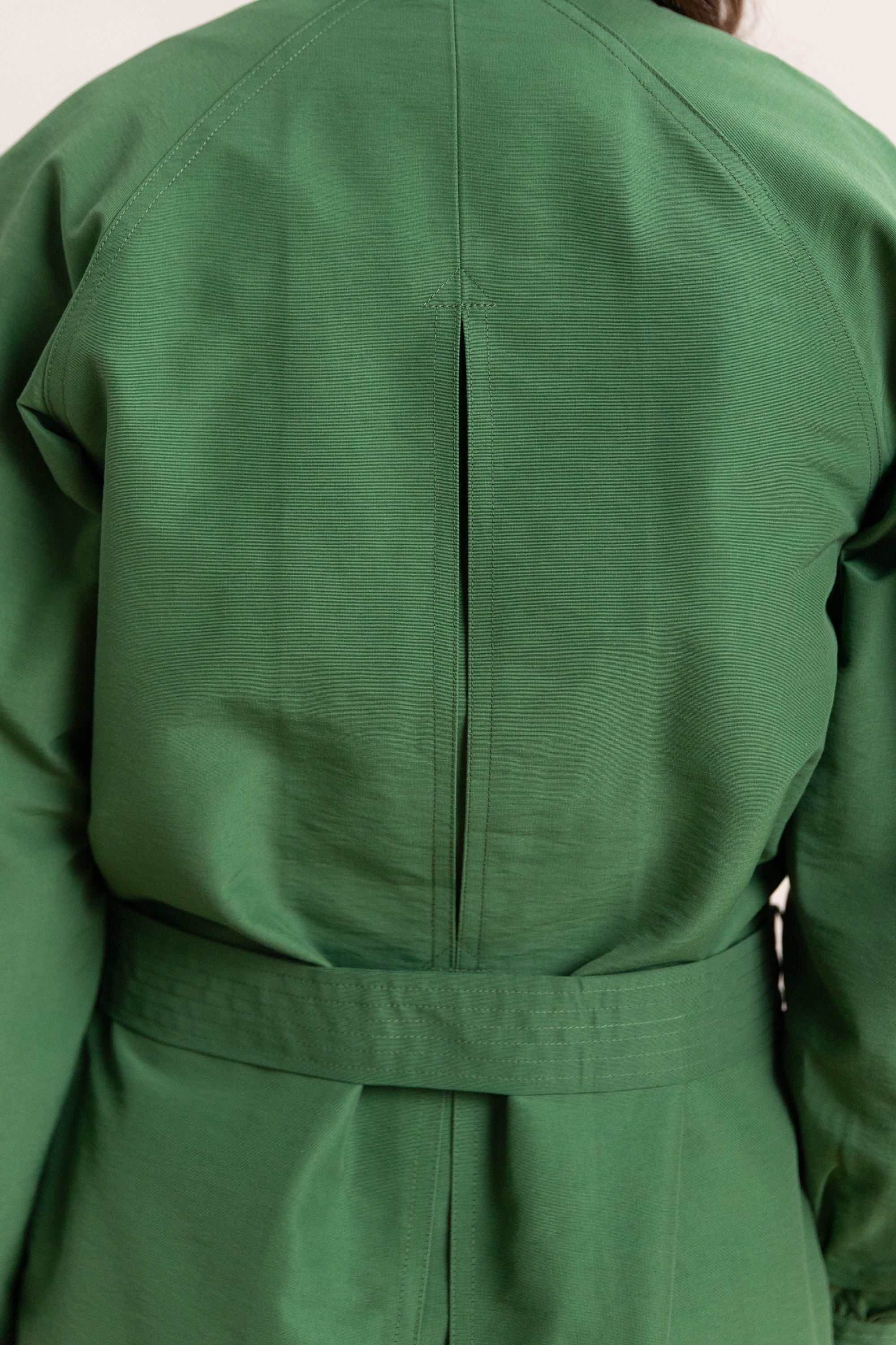 KIWA JACKET IN GREEN GROSGRAIN