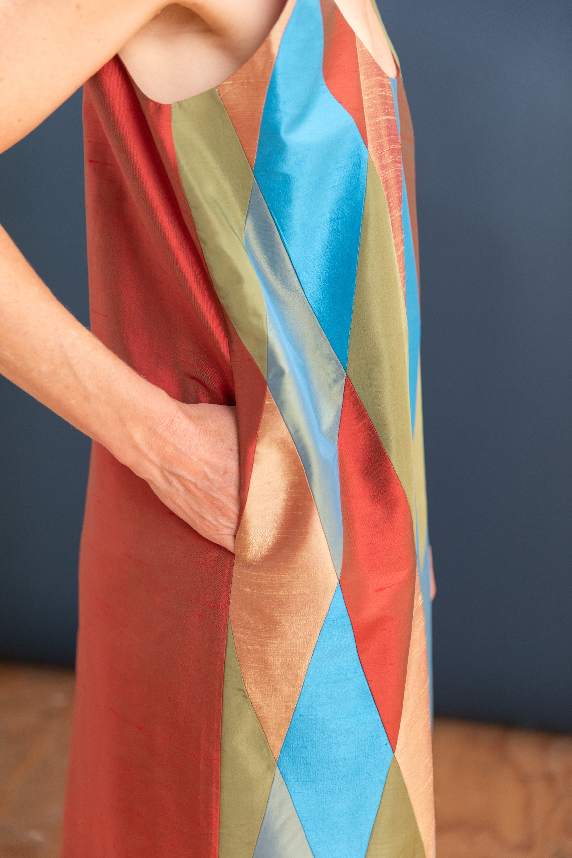 LUCILLE DRESS IN MULTI SILK TAFFETA