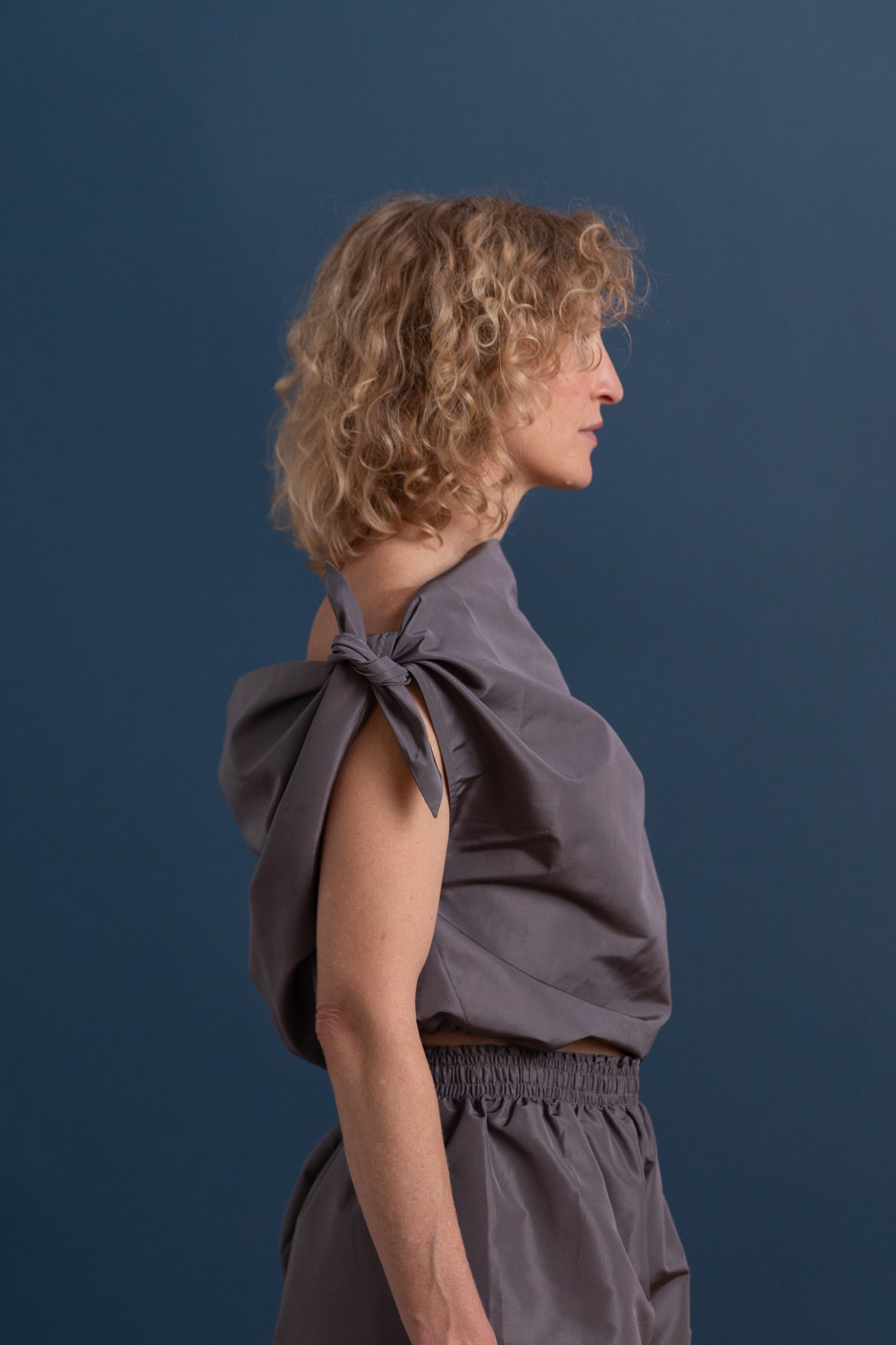 SWAN TOP IN METAL SILK TAFFETA