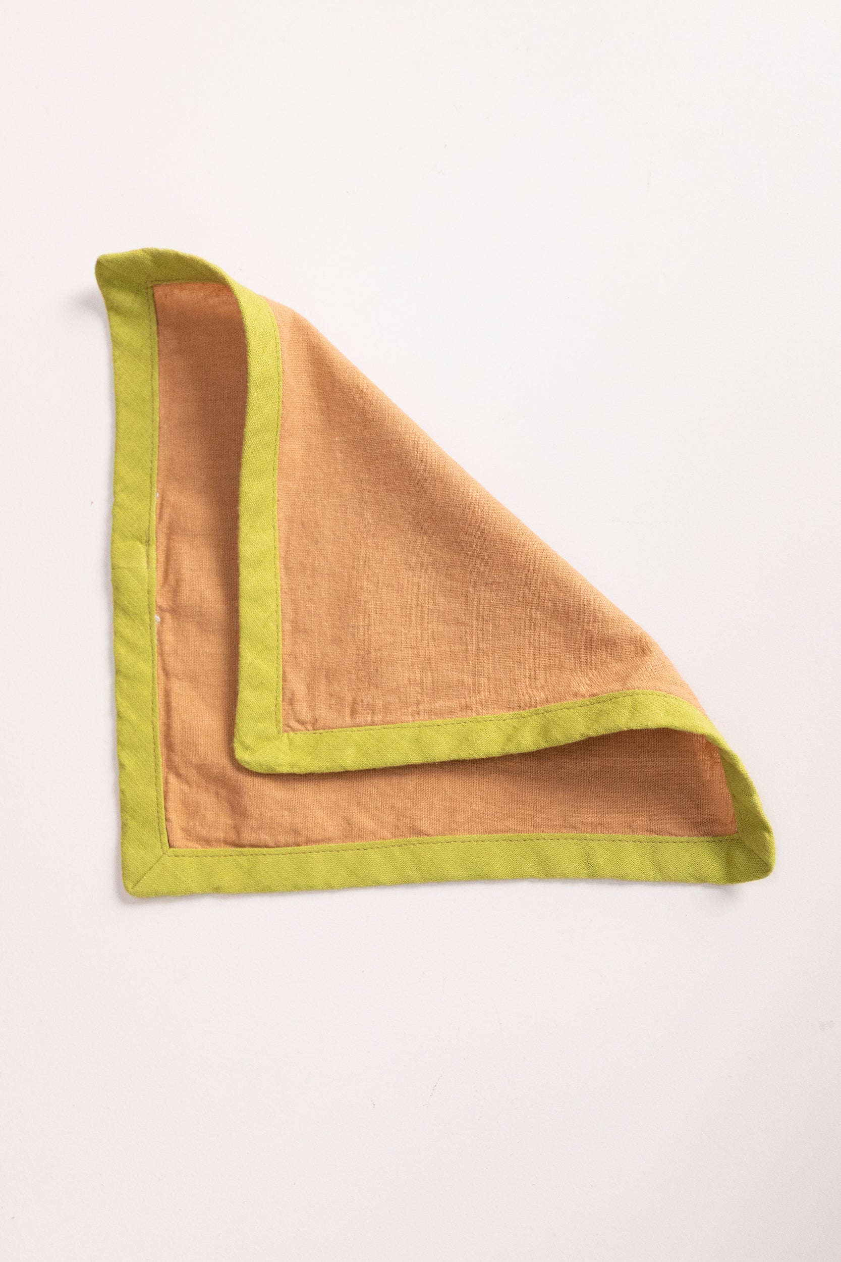 EDGED COCKTAIL NAPKINS IN CAMEL LINEN - SET OF FOUR