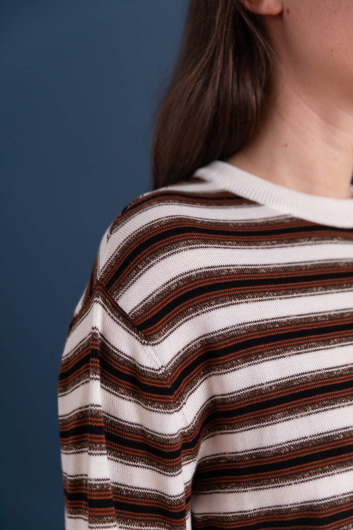 STRIPED LONG SLEEVE TEE IN WHITE COTTON