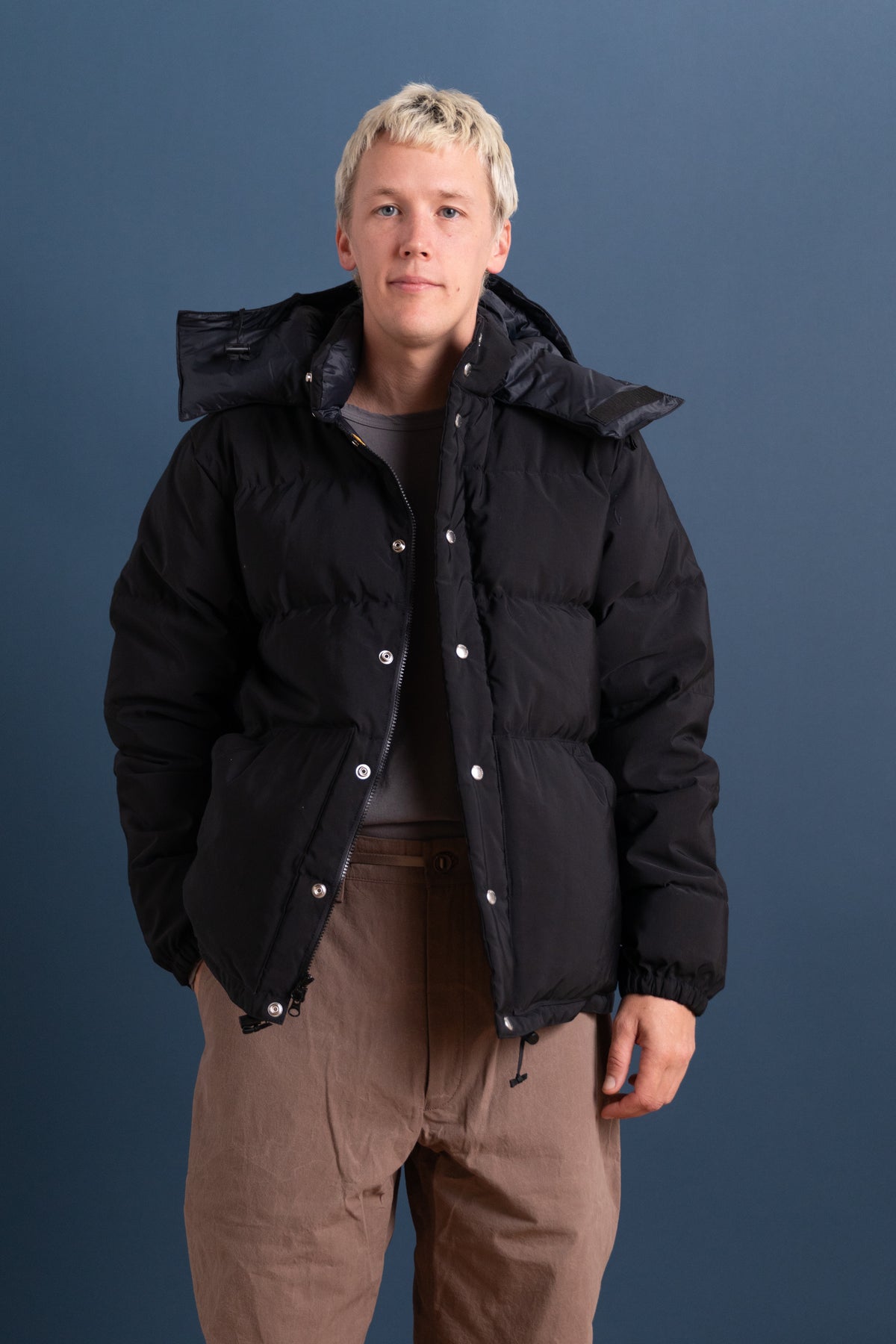 DOWN SWEATER IN BLACK 60/40 COTTON/NYLON