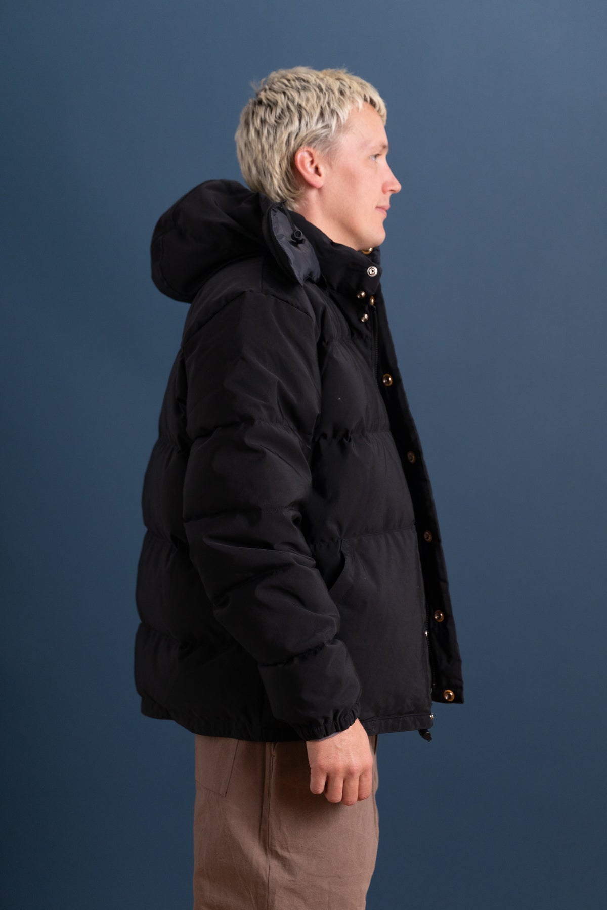 DOWN SWEATER IN BLACK 60/40 COTTON/NYLON