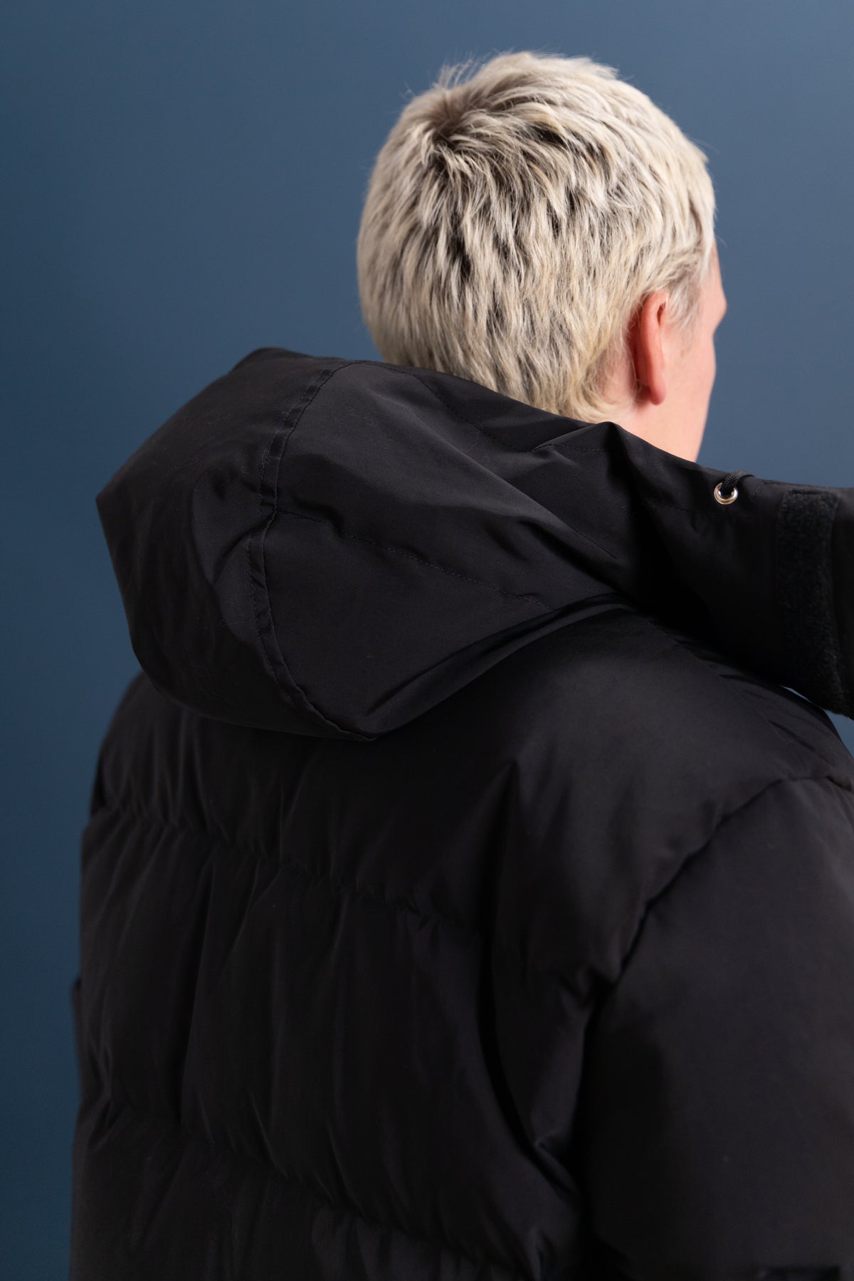DOWN SWEATER IN BLACK 60/40 COTTON/NYLON