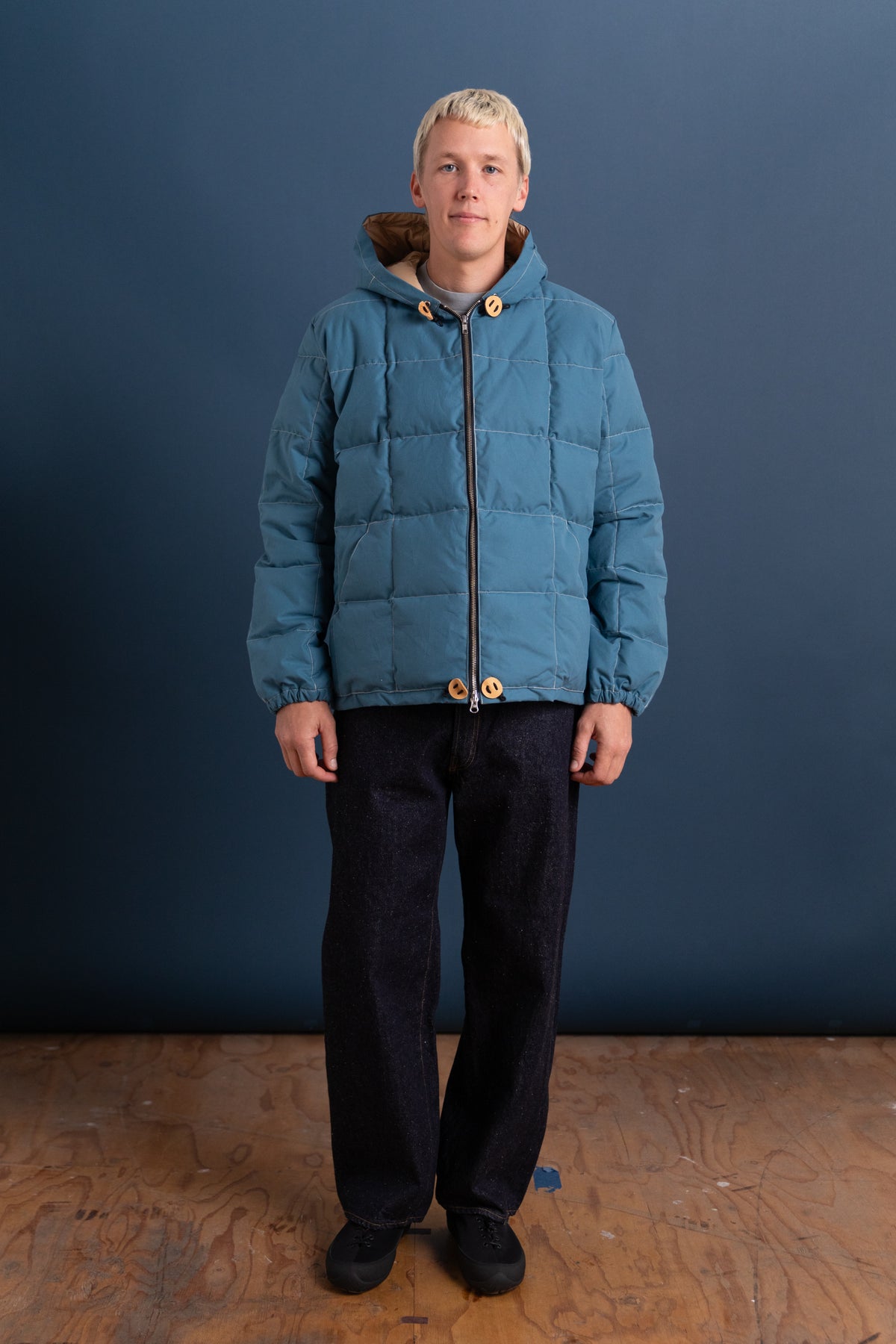 HOODED SWEATSHIRT IN ROBIN AND AMBER WAXED COTTON